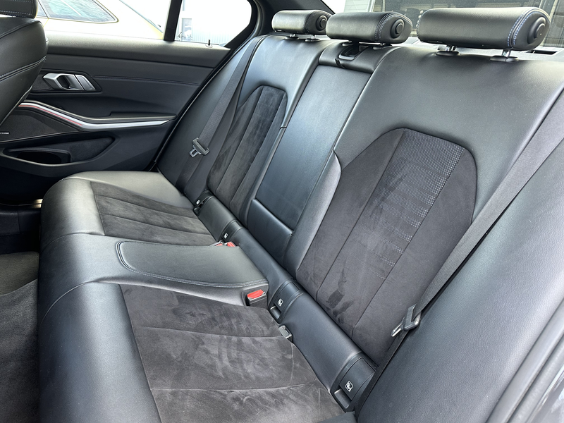 BMW 330 Limousine M-Sport NAV+LASER+HEAD-UP+H&K+KAM — photo 9