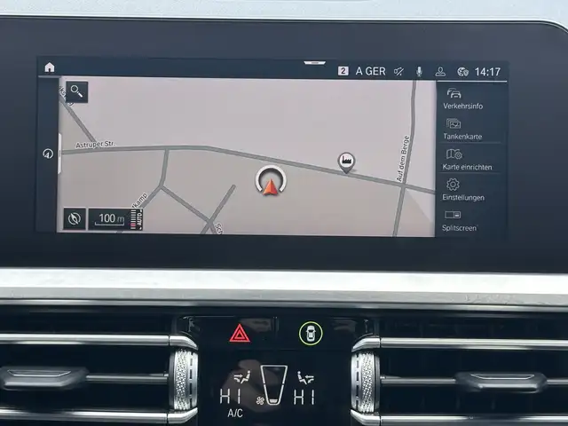 BMW 3 Series view 13
