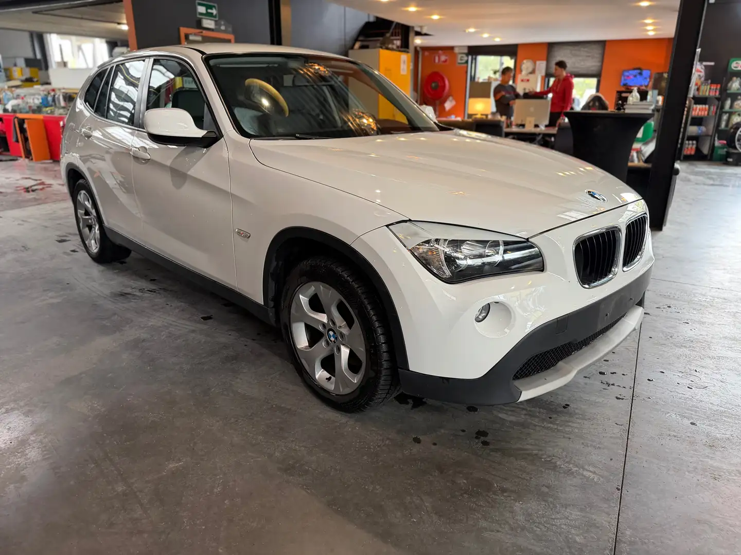 BMW X1 X1 2.0 d sDrive/12 mois de garantie/carnet complet - 1