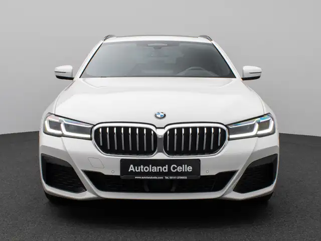 BMW 5 Series view 2