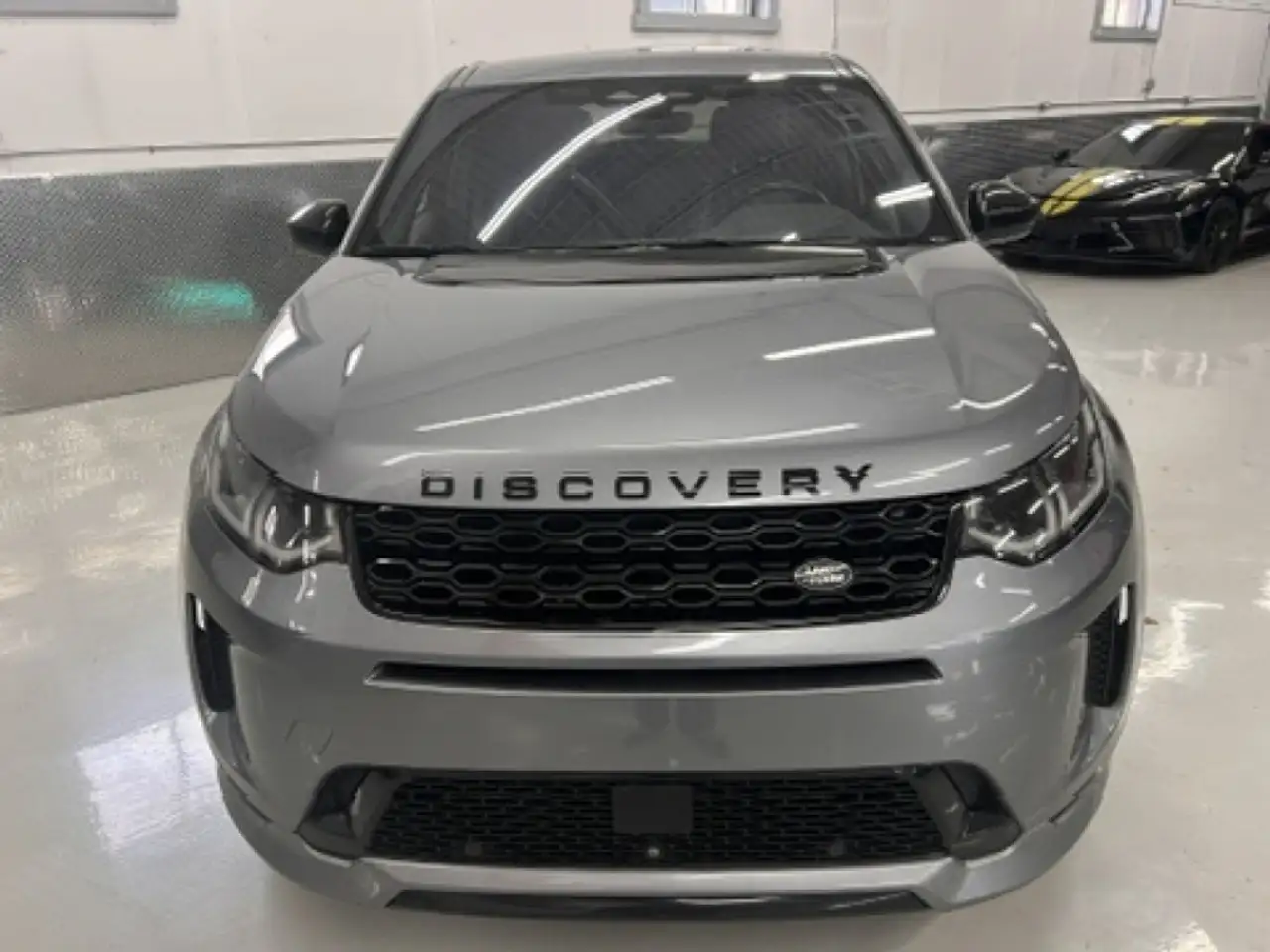 Land Rover Discovery Sport снимка Land Rover Discovery Sport