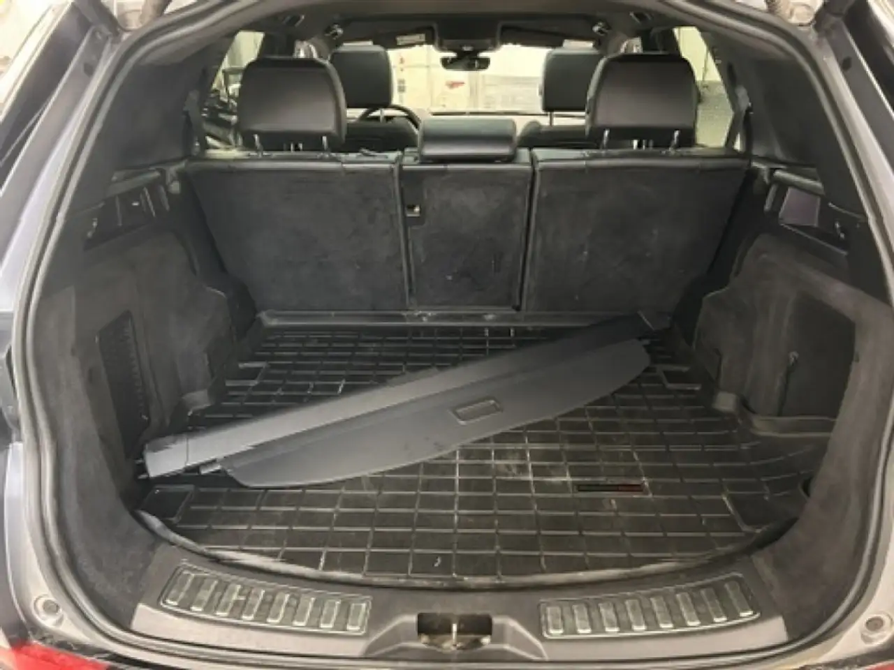 Land Rover Discovery Sport снимка Land Rover Discovery Sport