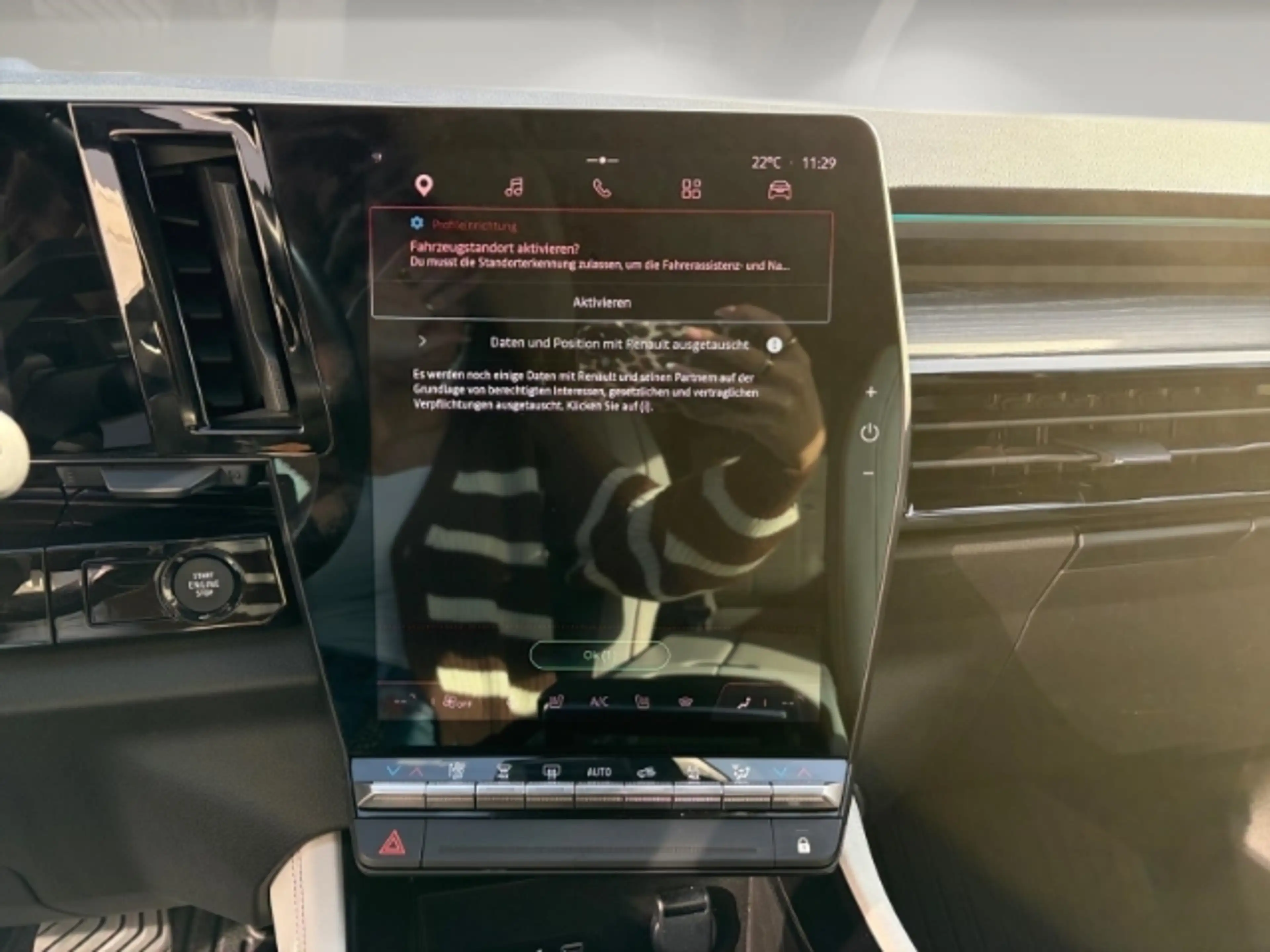 Renault Espace 1.2 Full-Hybrid Iconic 7-Sitzer,Trittstufen — photo 9