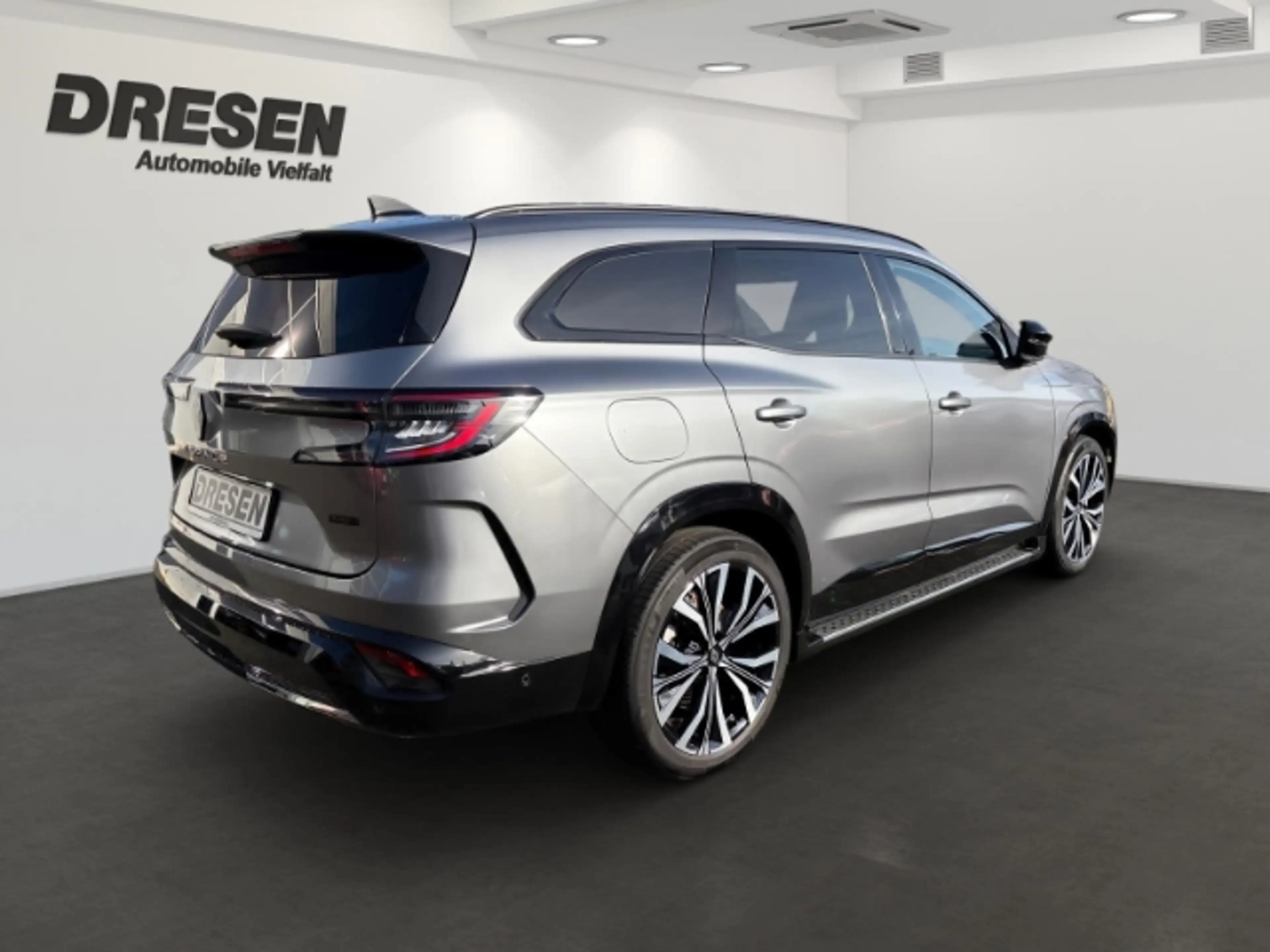 Renault Espace 1.2 Full-Hybrid Iconic 7-Sitzer,Trittstufen — photo 3