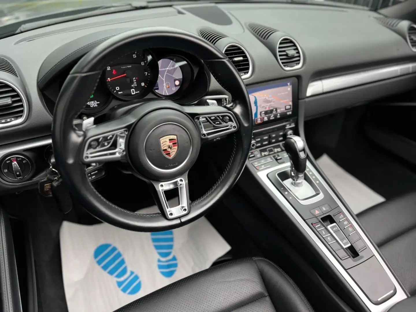 Porsche 718 Boxster - 2