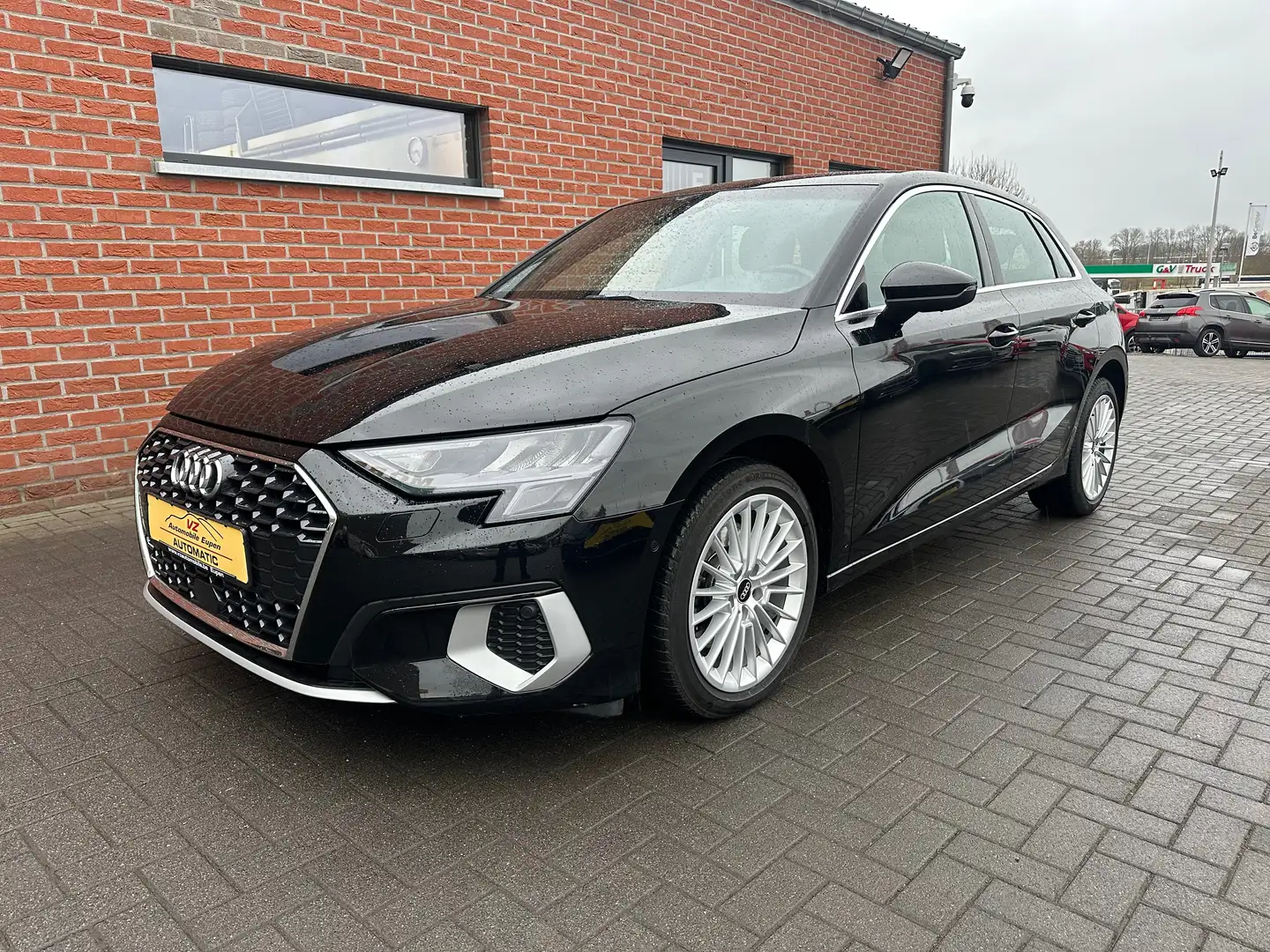 Audi A3 30 g-tron advanced Noir - 1