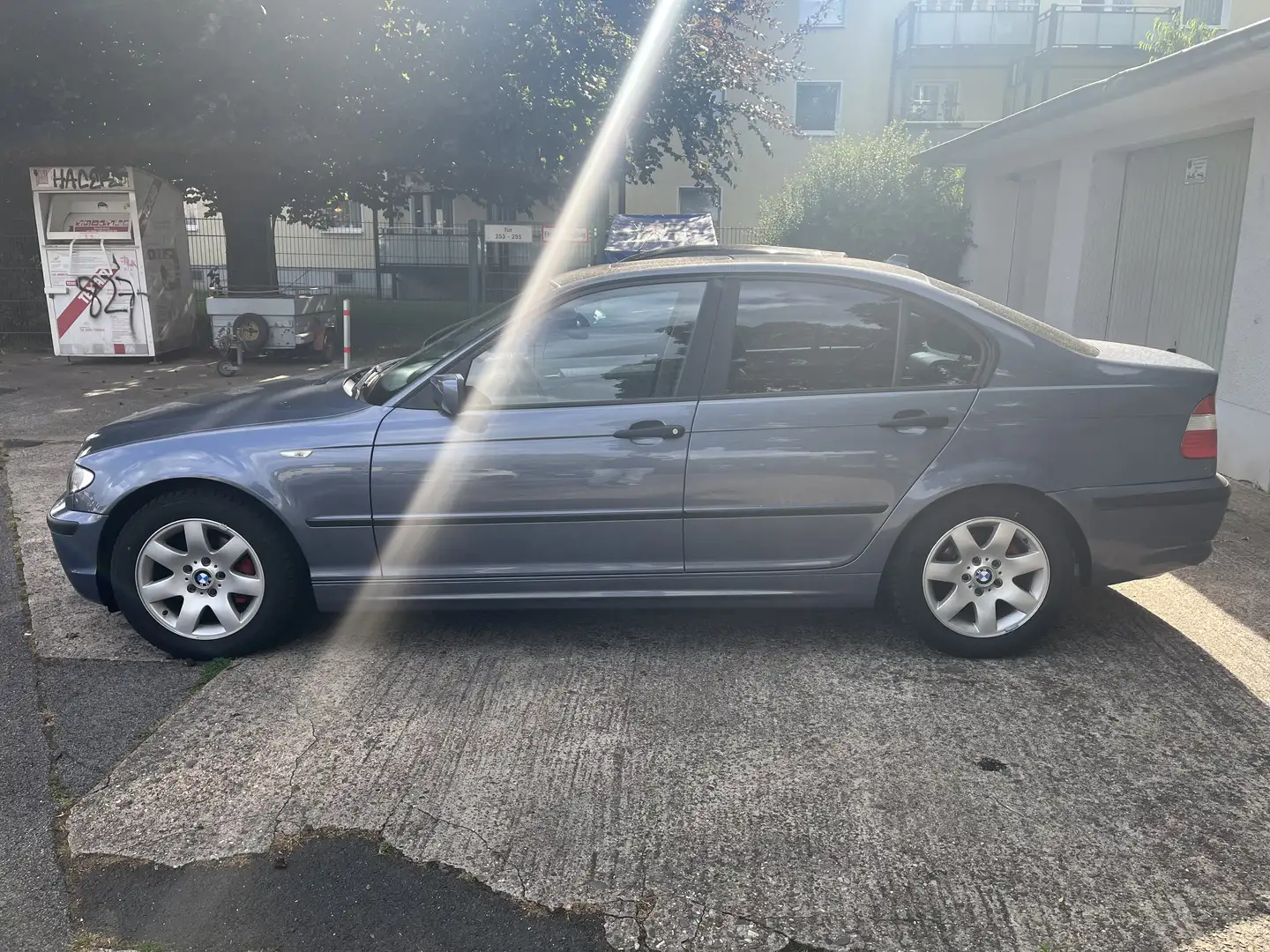 BMW 318 Facelift Bleu - 2
