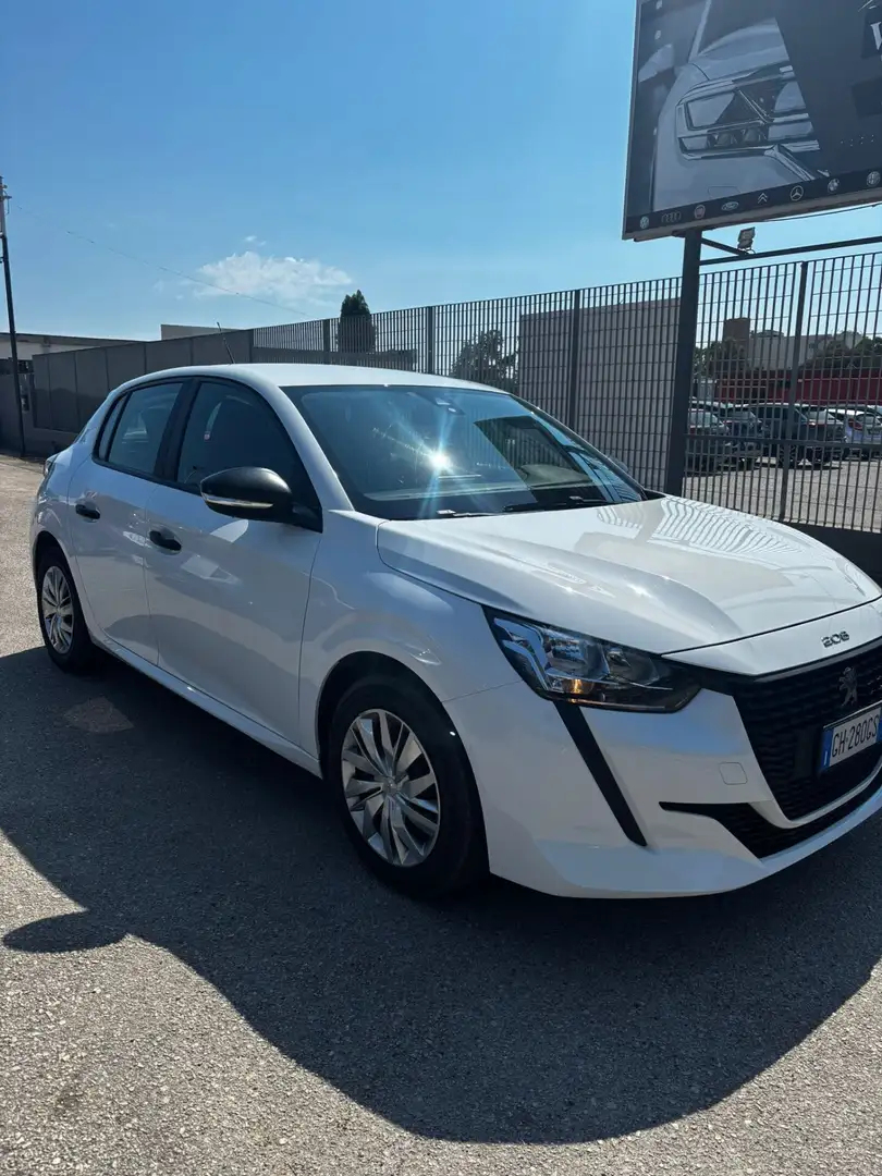 Peugeot 208 BlueHDi 100 Stop&Start 5 porte GT Pack Weiß - 2
