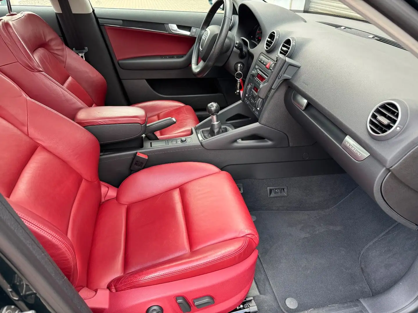 Audi A3 Sportback 2.0 TFSI Ambition quattro-Voll"Top Grün - 2