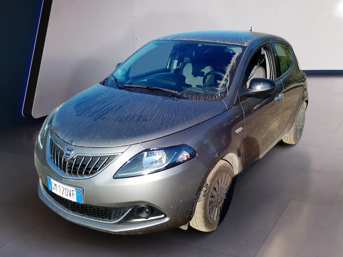 Lancia Ypsilon 1.0 70cv hybrid silver Grau - 1