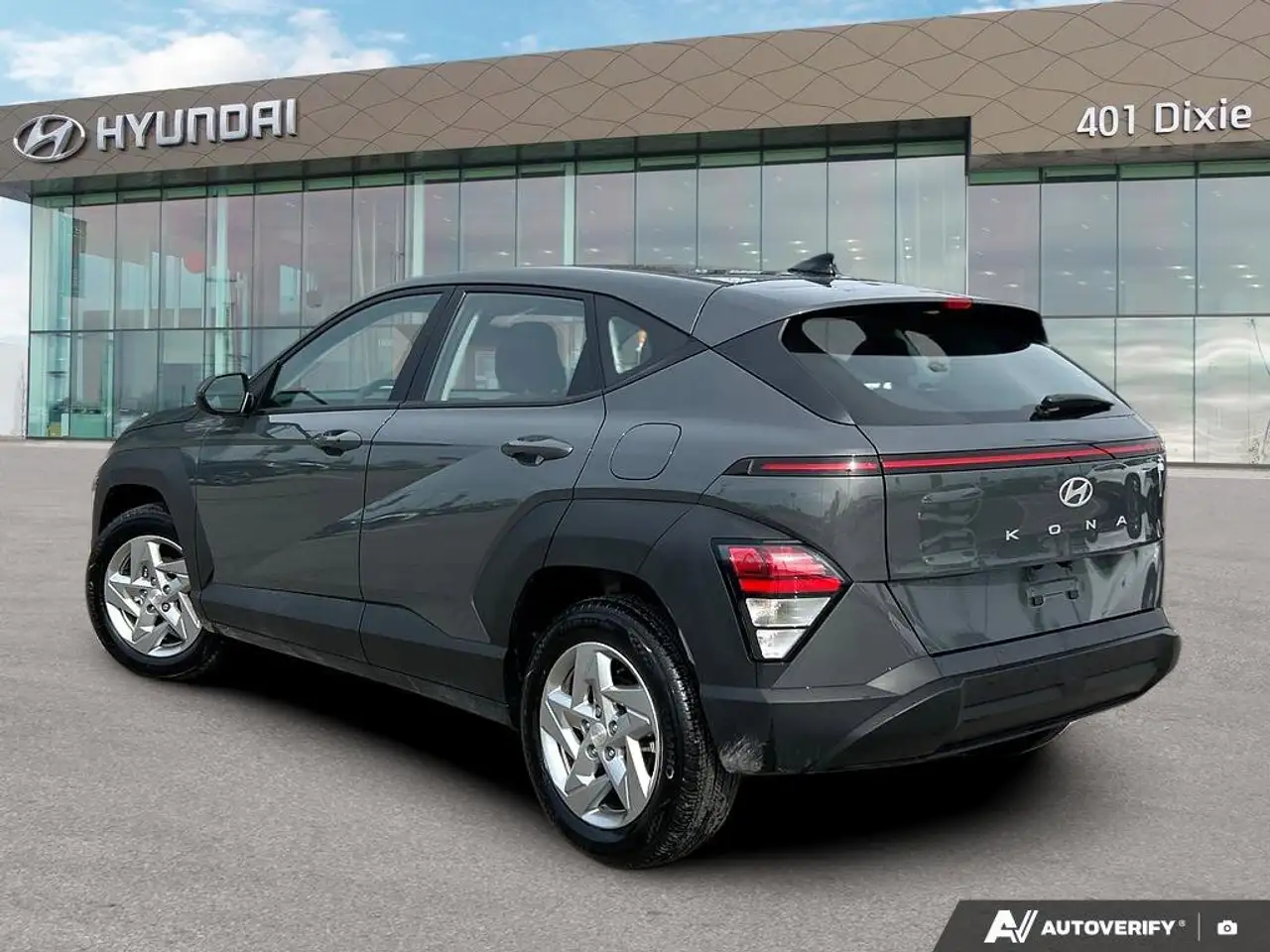 Hyundai KONA снимка Hyundai KONA