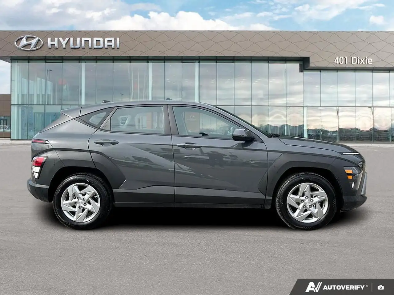 Hyundai KONA снимка Hyundai KONA
