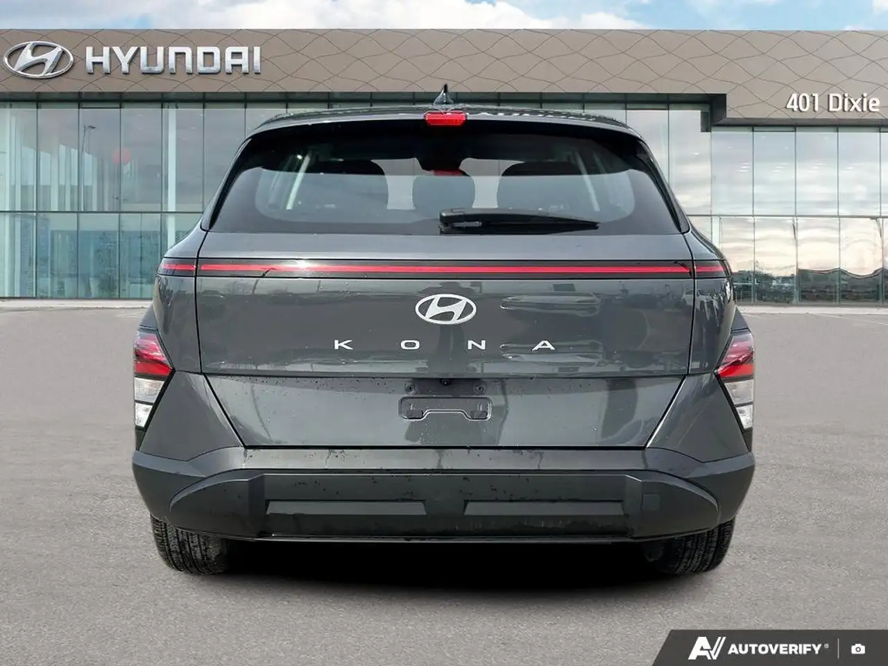 Hyundai KONA снимка Hyundai KONA