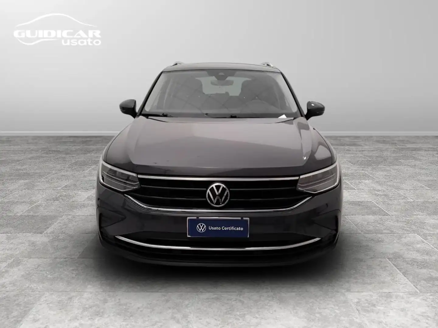 Volkswagen Tiguan 2.0 tdi scr Life 122cv Grijs - 2