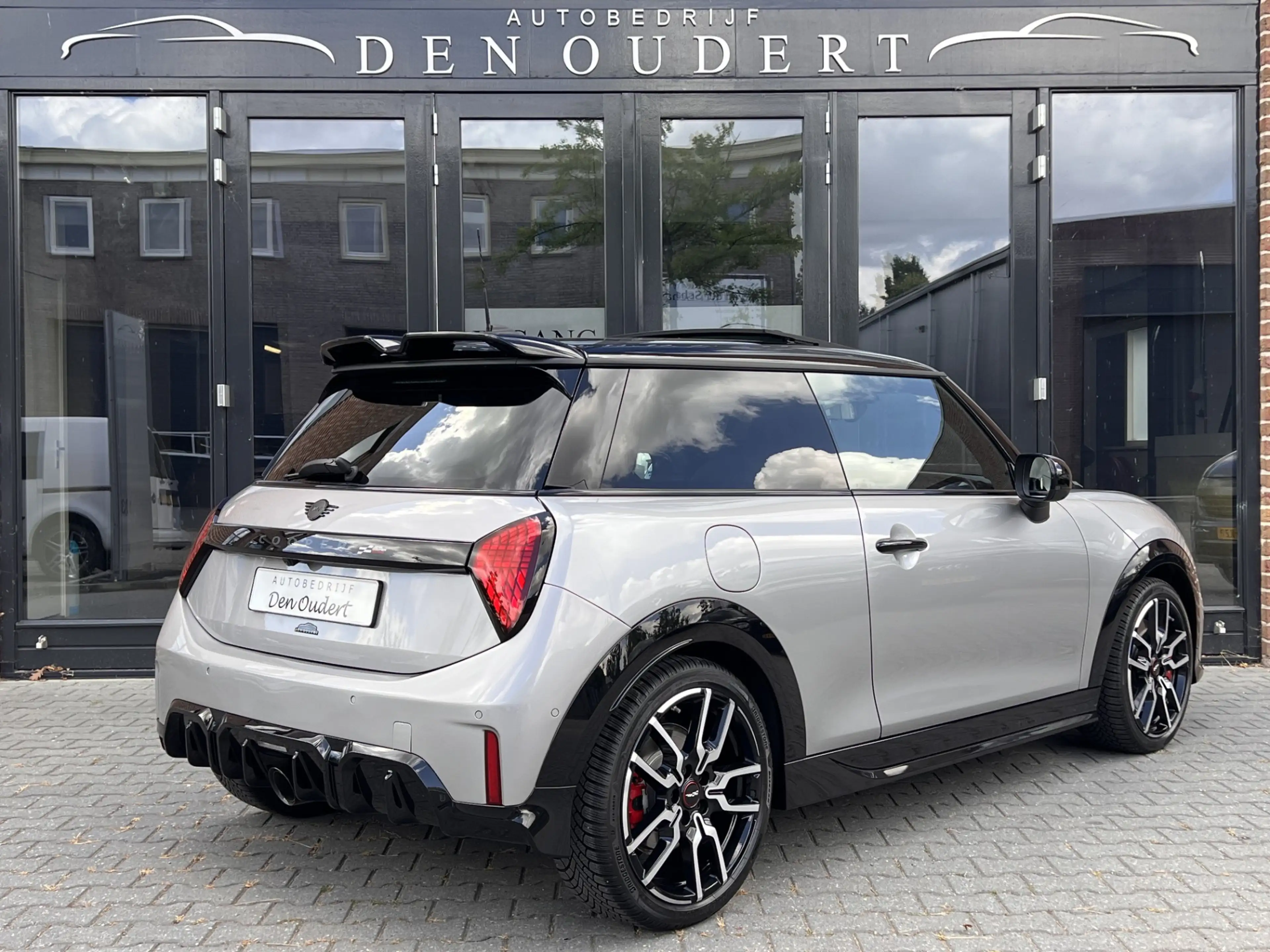 MINI John Cooper Works 3-Deurs 2.0 JCW XL CARPLAY / MASSAGE / 360CAM / HA — photo 2