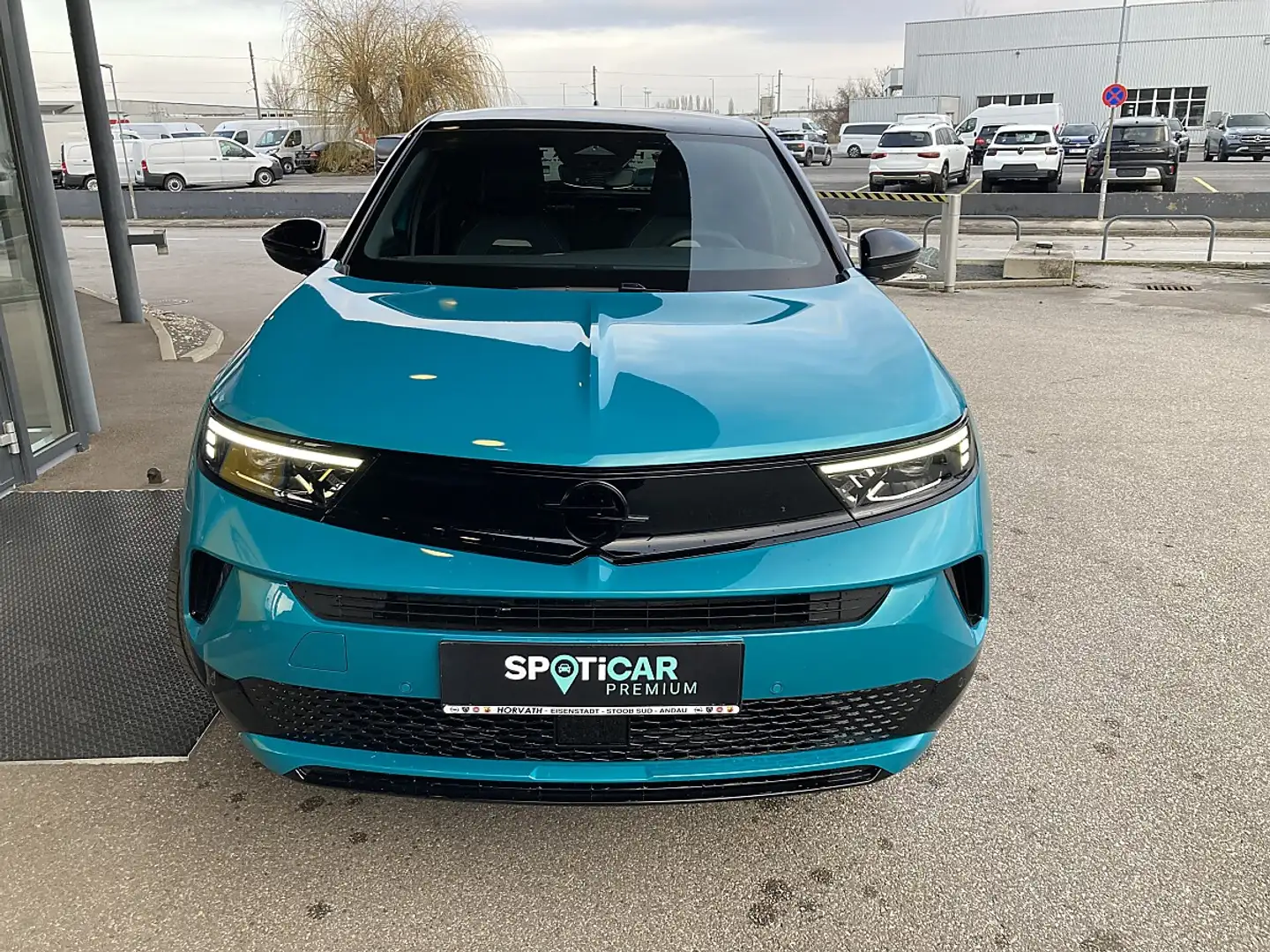 Opel Mokka 1,2 Direct Injection Turbo mHEV Aut. GS Grün - 2