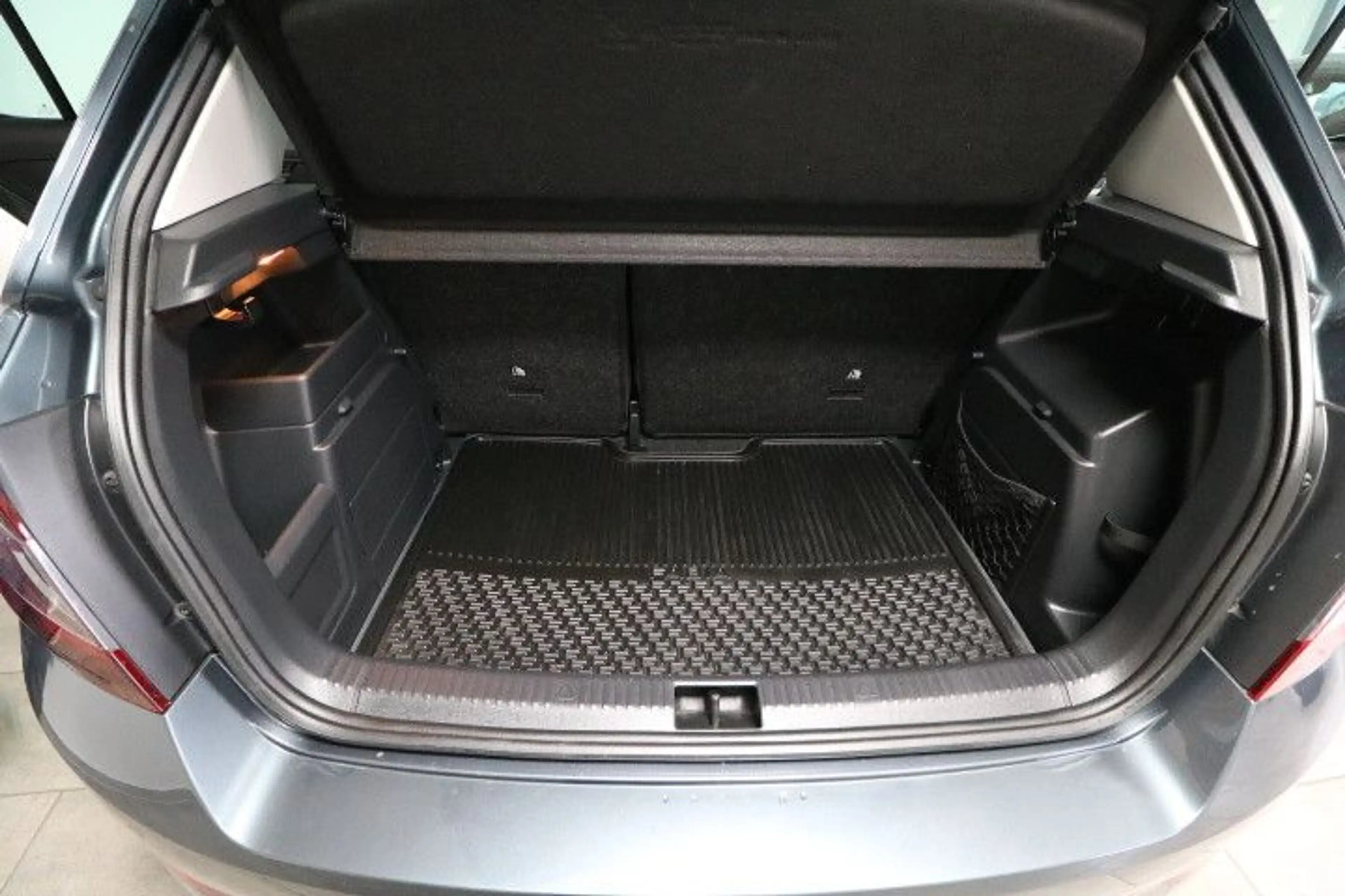 Skoda Fabia 1,0 Ambition — photo 12