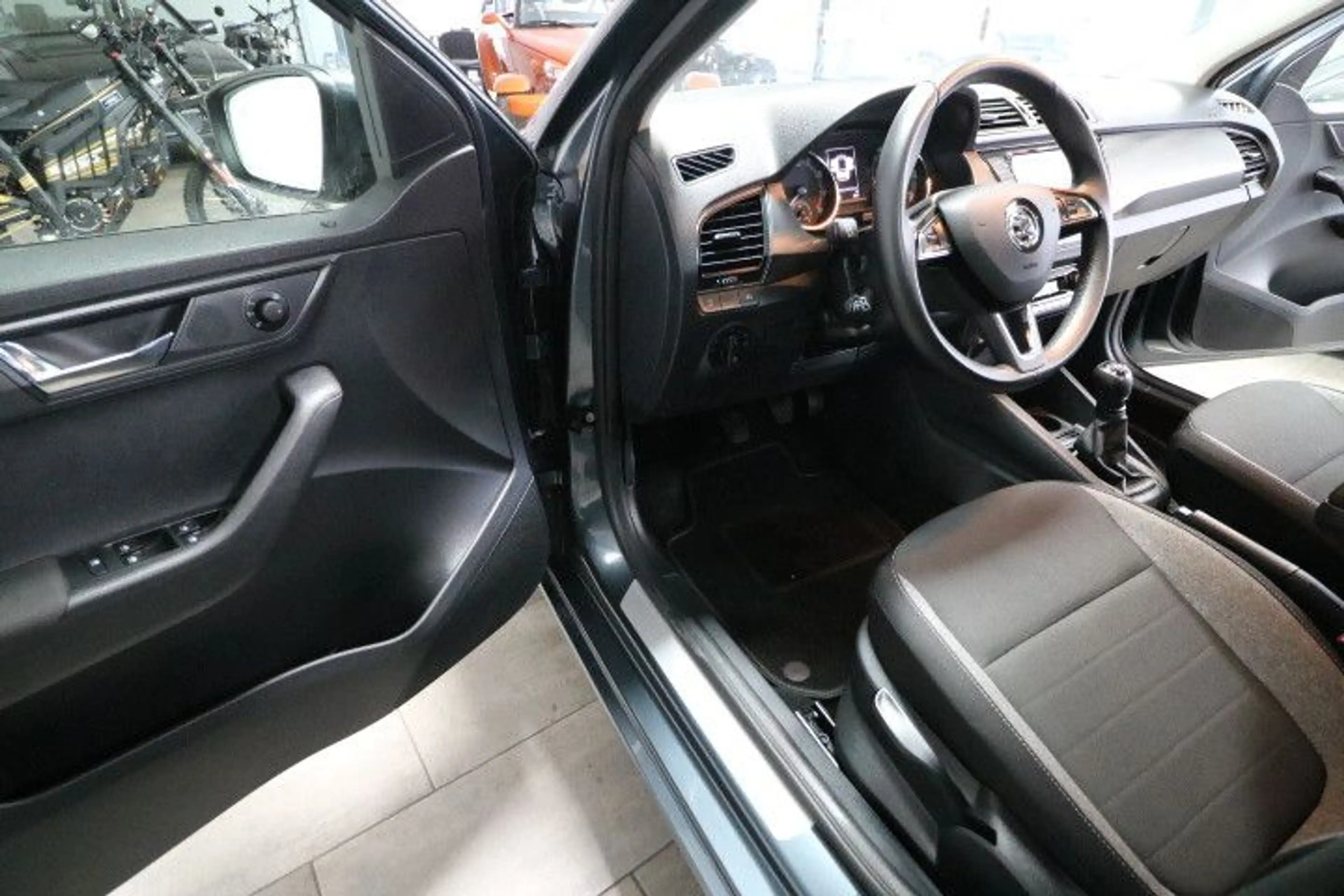 Skoda Fabia 1,0 Ambition — photo 7
