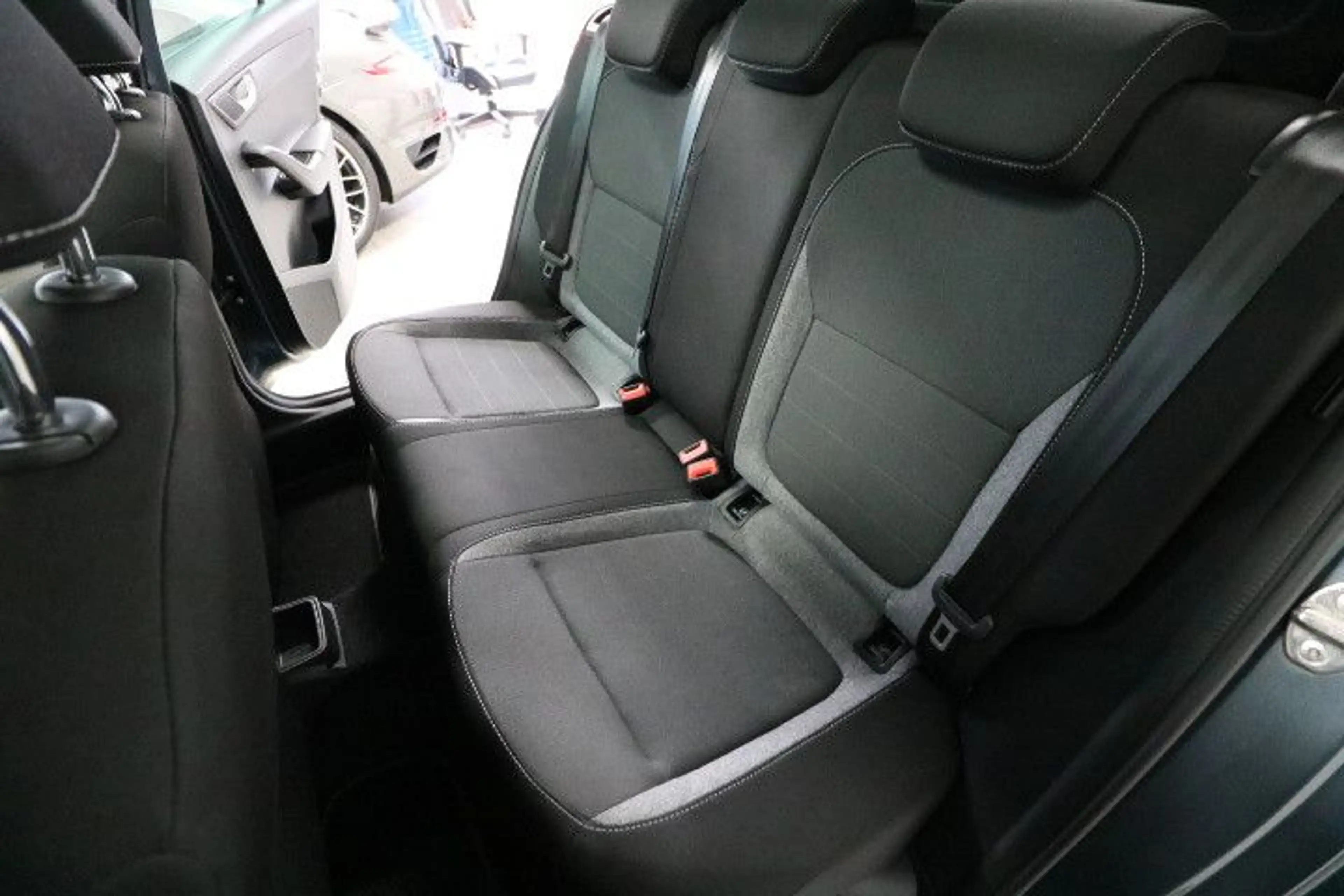 Skoda Fabia 1,0 Ambition — photo 11