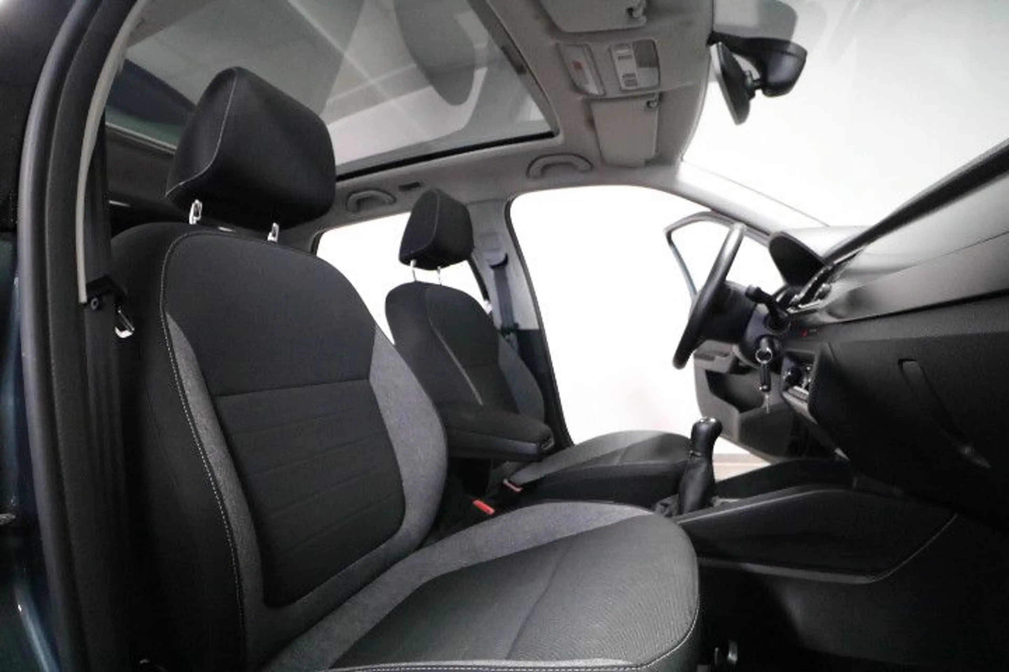 Skoda Fabia 1,0 Ambition — photo 13