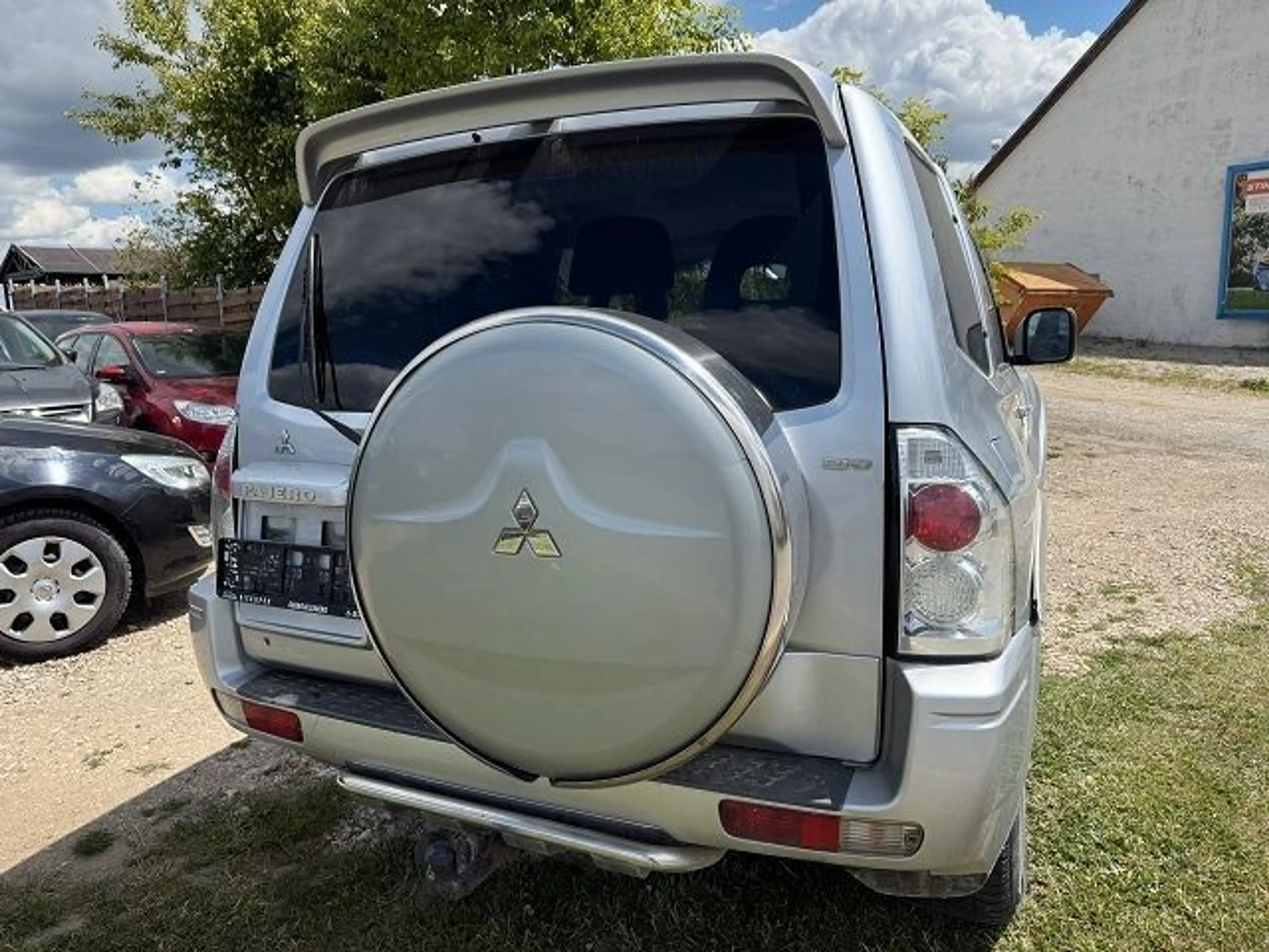 Mitsubishi Pajero 3.2 DI-D Dakar — photo 7