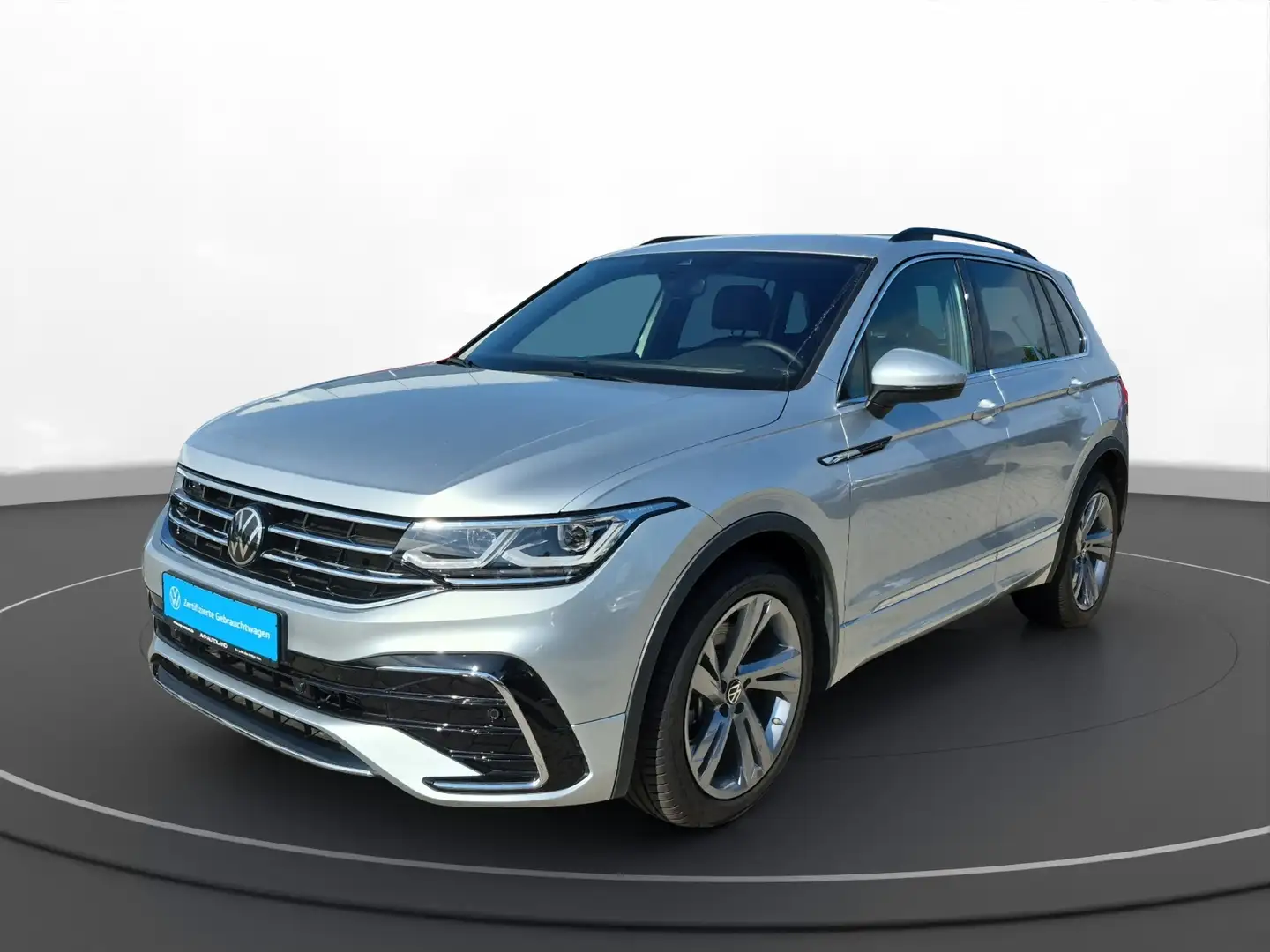 Volkswagen Tiguan 2.0 TDI DSG 4MOTION R-Line | AHK | LED | Silber - 2