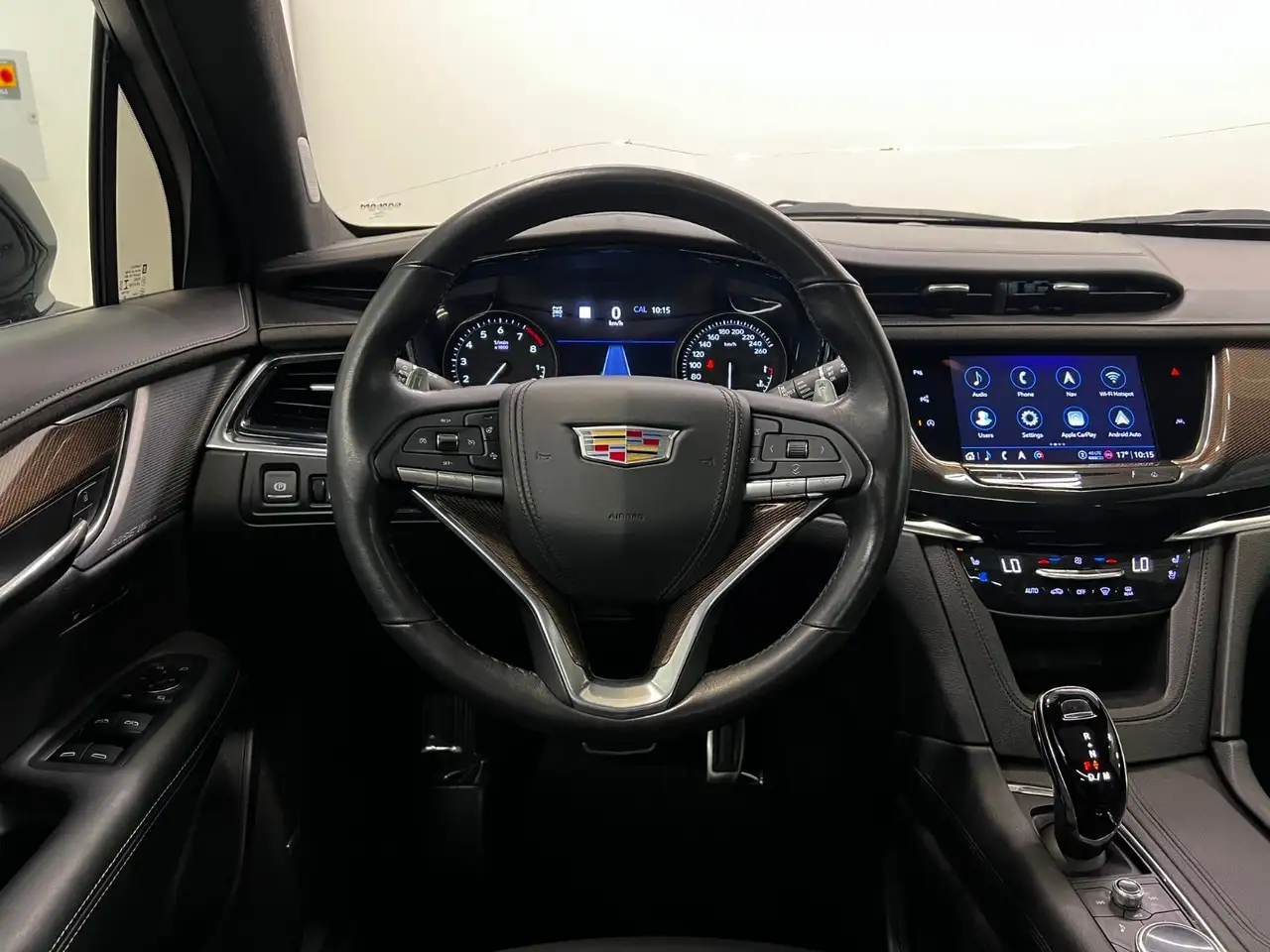 Cadillac XT6 снимка Cadillac XT6