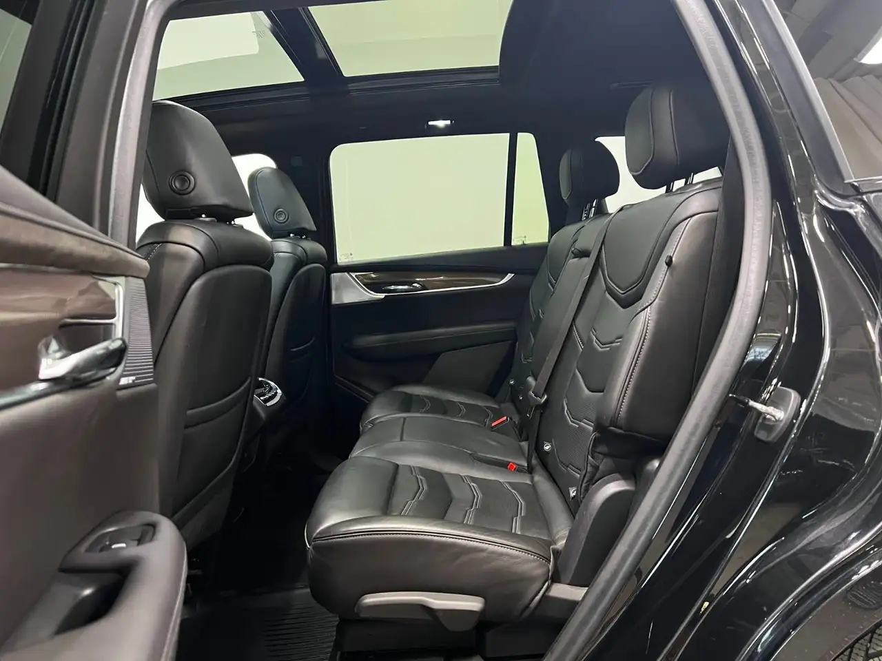 Cadillac XT6 снимка Cadillac XT6