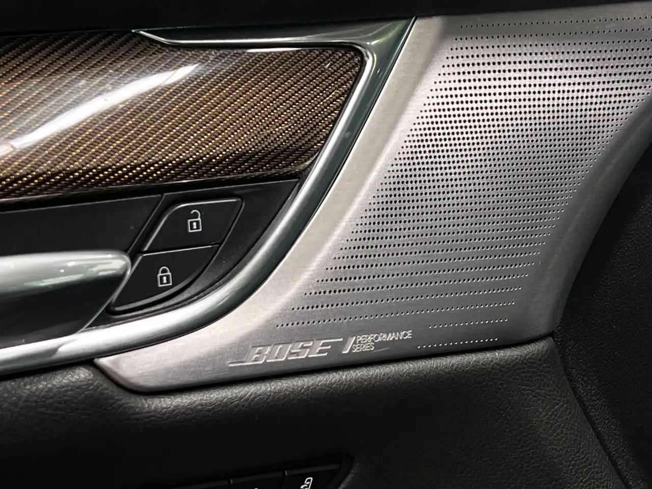 Cadillac XT6 снимка Cadillac XT6