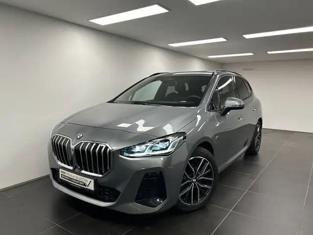 BMW 2 Series view 7