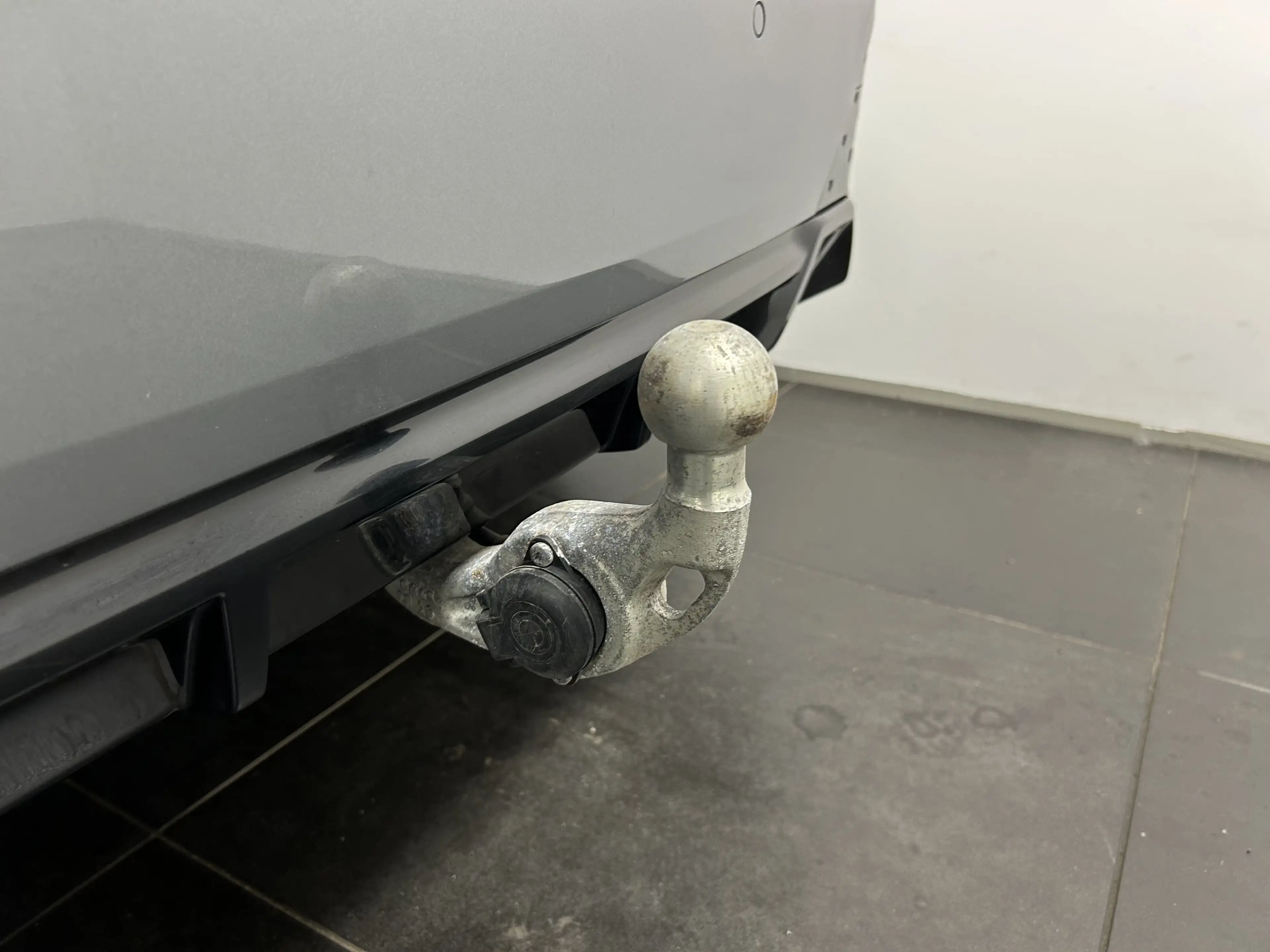 BMW 223 i xDrive Active Tourer — photo 12