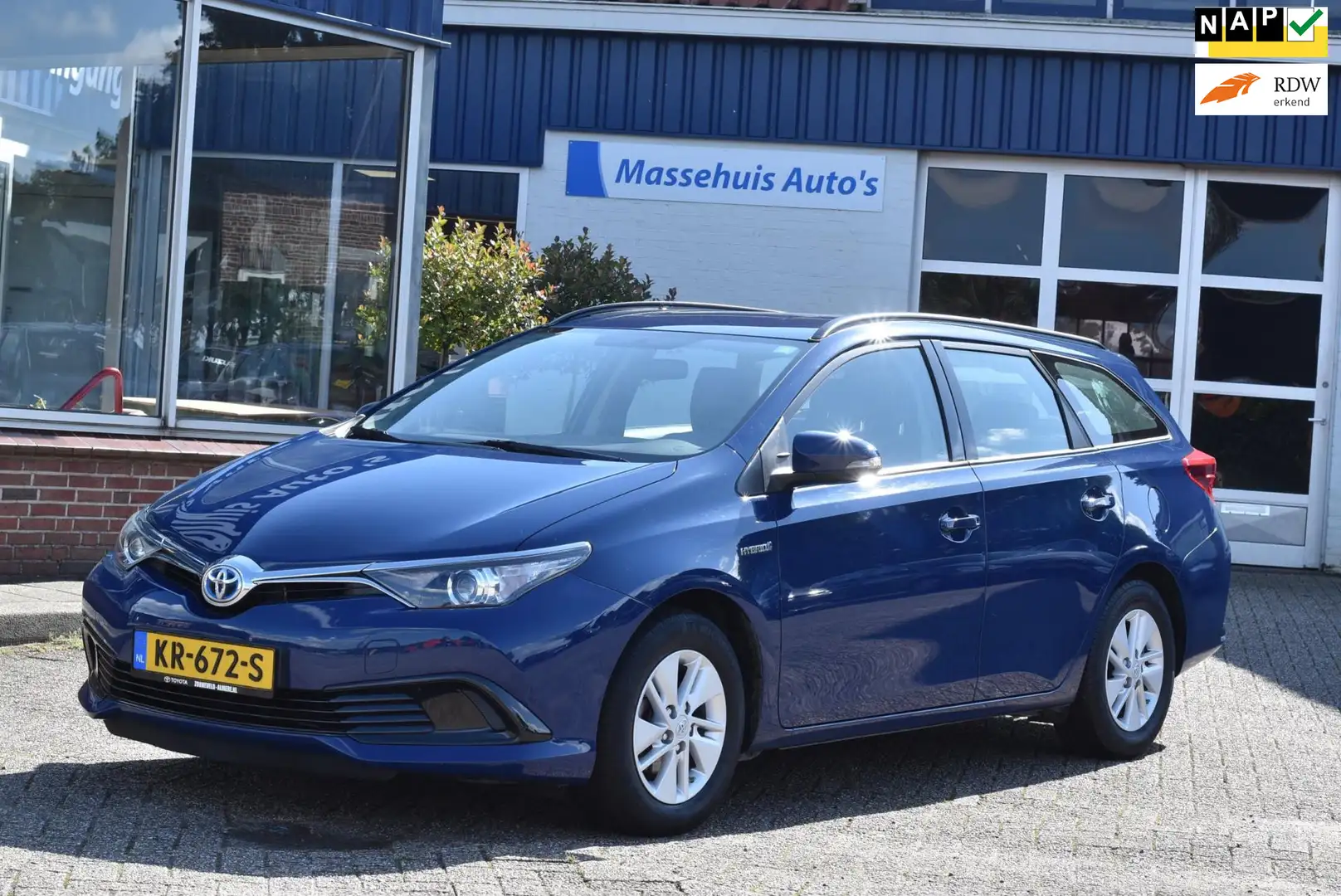 Toyota Auris Touring Sports 1.8 Hybrid Now 1e eig. Trekhaak Cli Albastru - 1