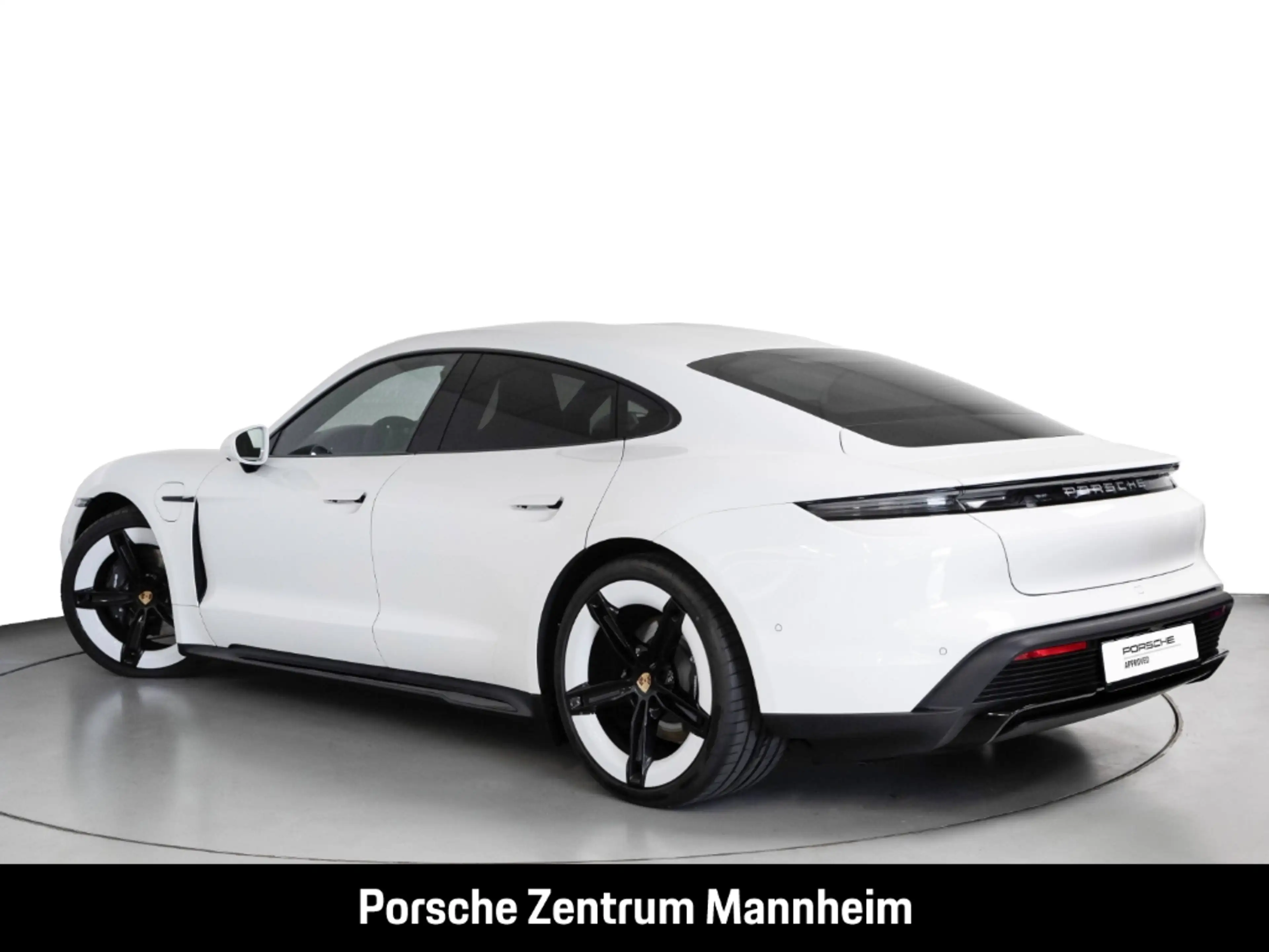Porsche Taycan — photo 3