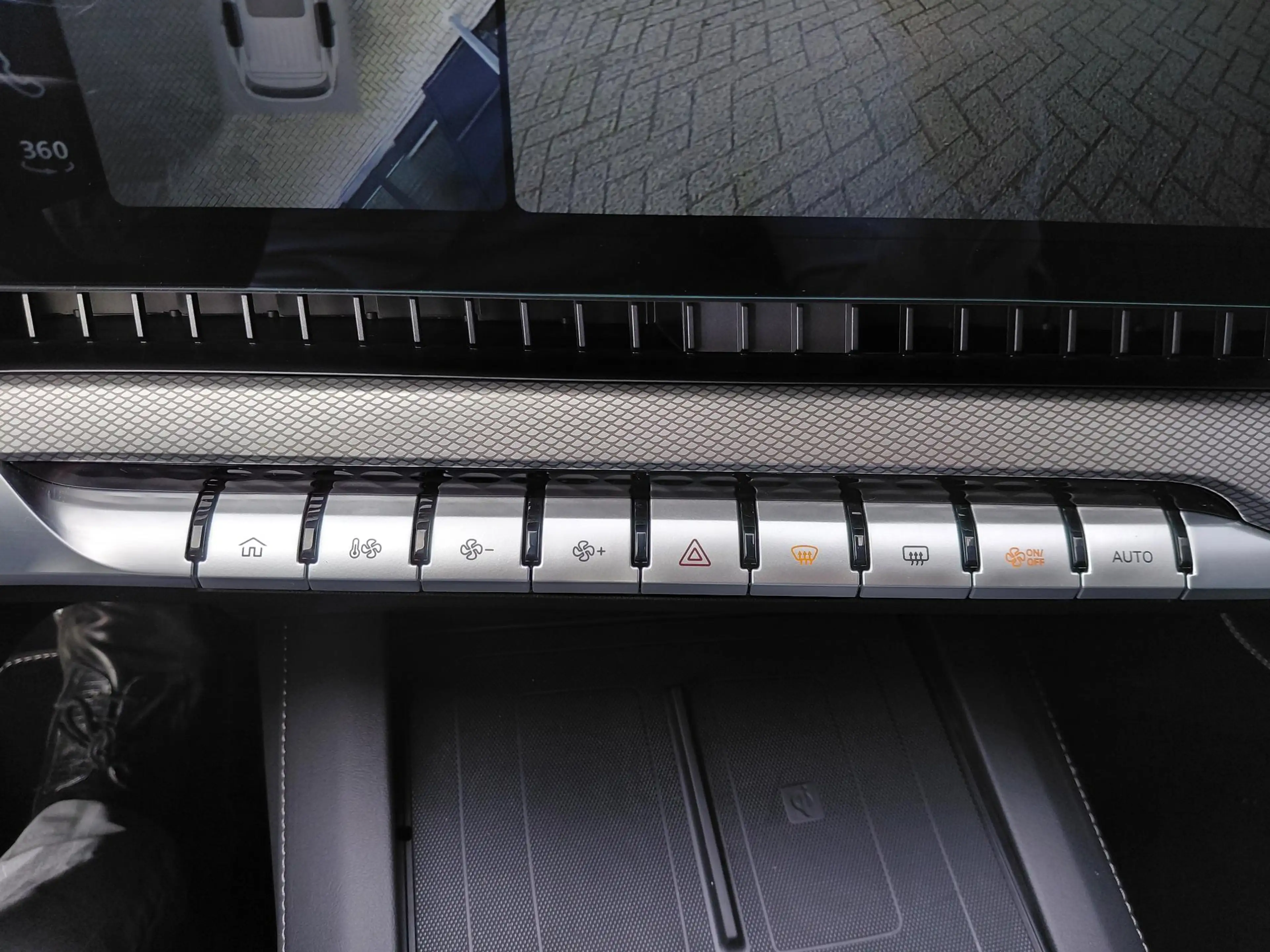 MG MGS9 1.5 Premium Plug-in Hybrid MGS9 PHEV 7-Zits Premiu — photo 15