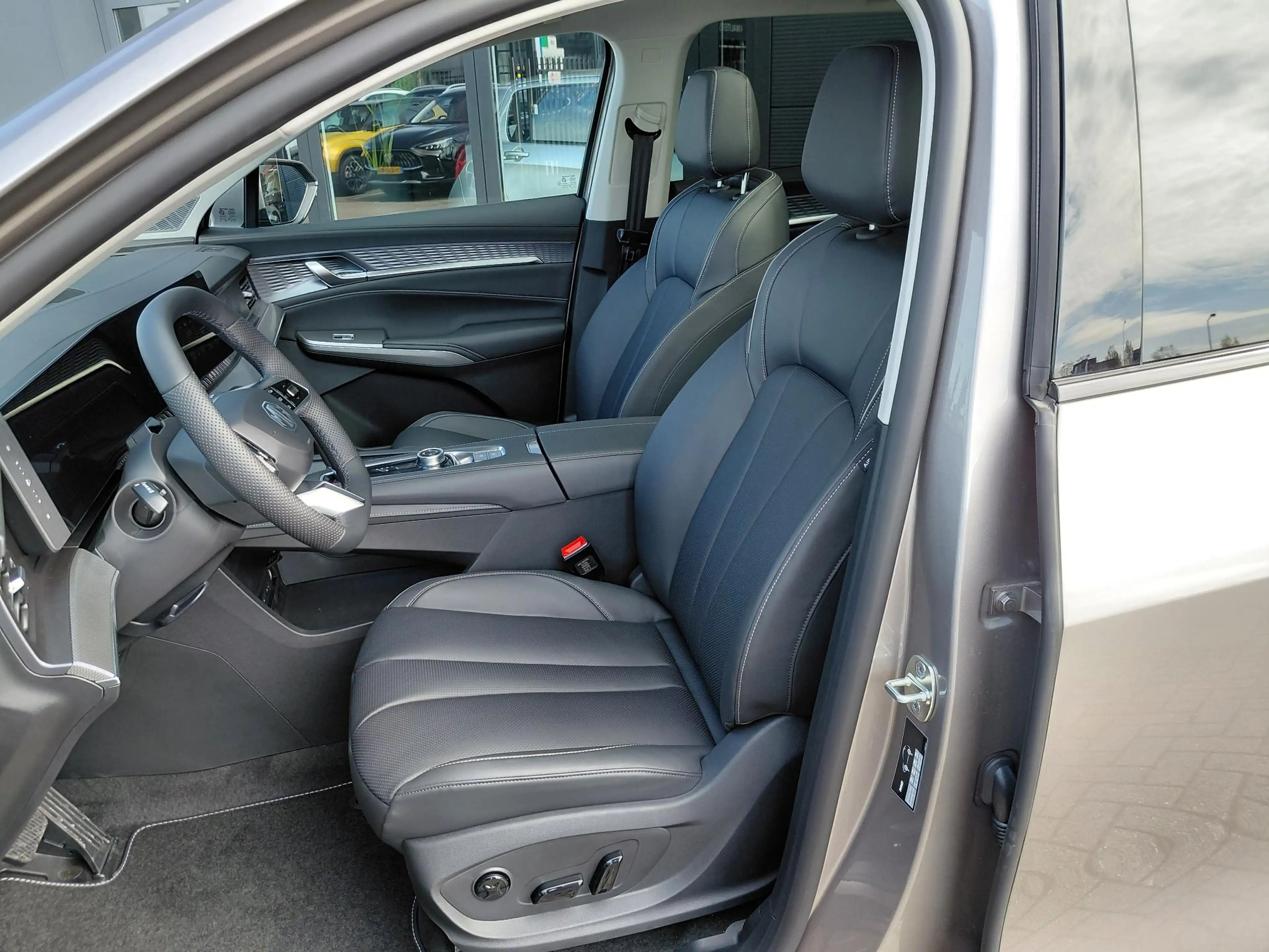 MG MGS9 1.5 Premium Plug-in Hybrid MGS9 PHEV 7-Zits Premiu — photo 6