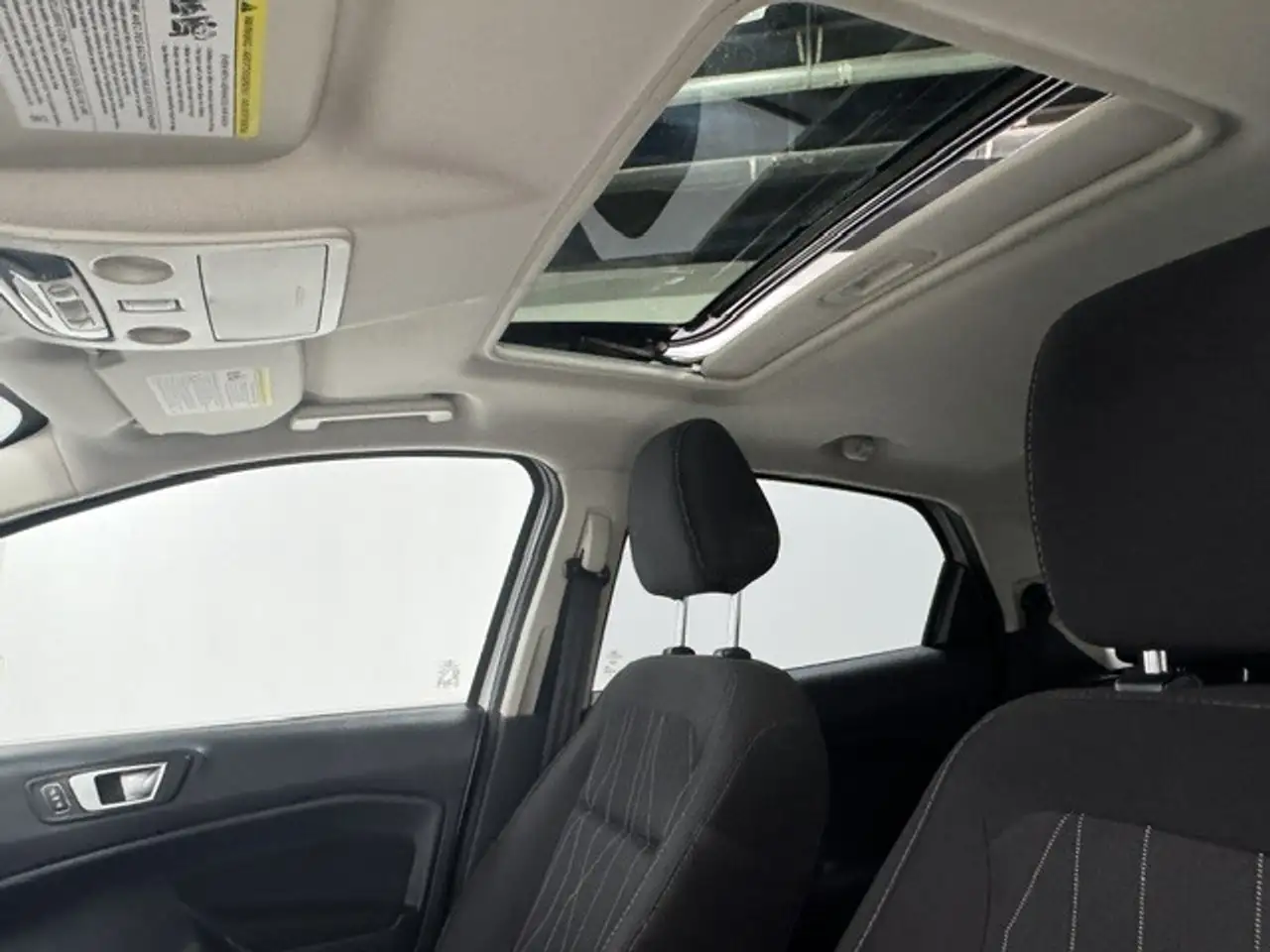 Ford EcoSport снимка Ford EcoSport