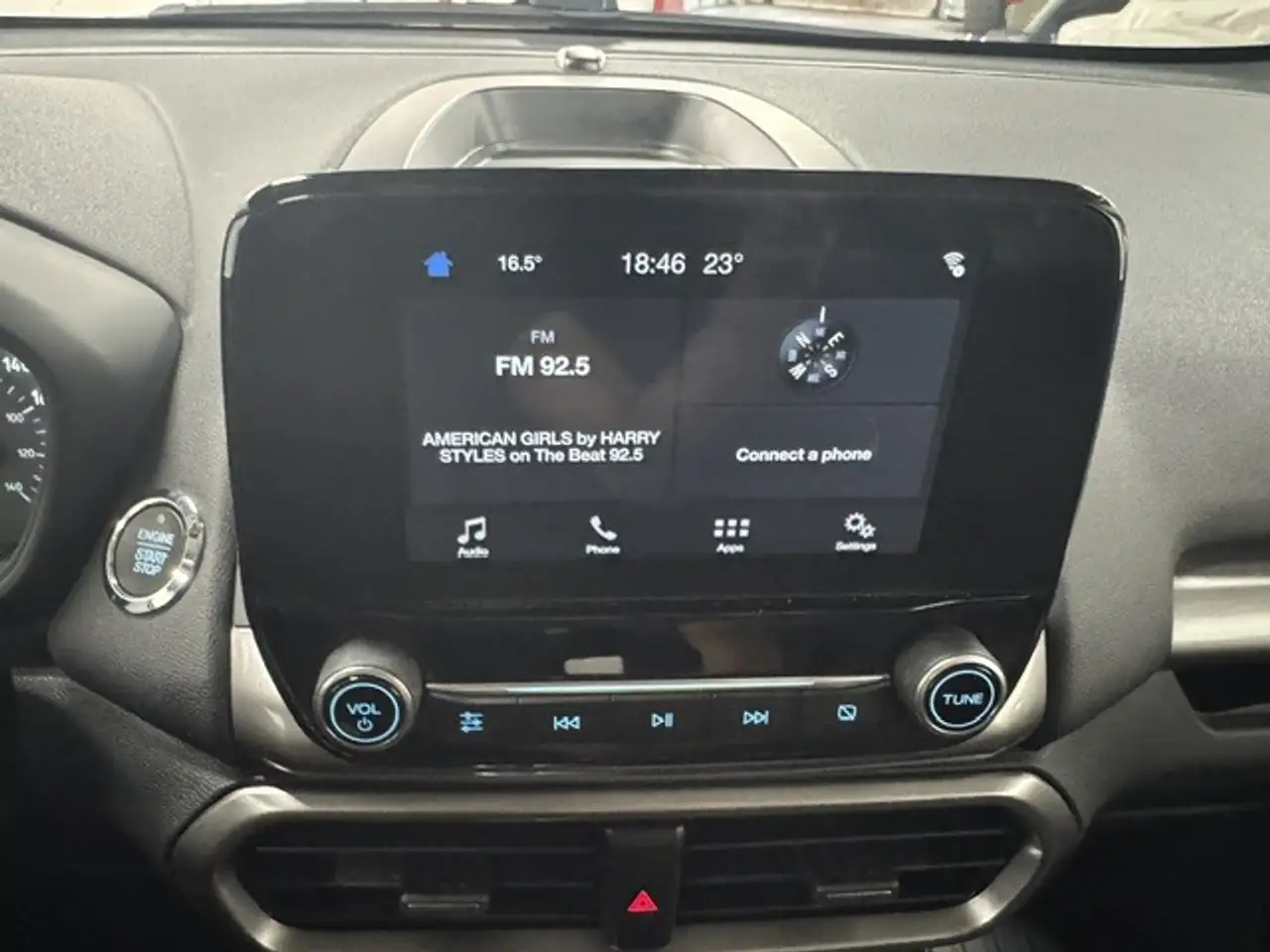 Ford EcoSport снимка Ford EcoSport