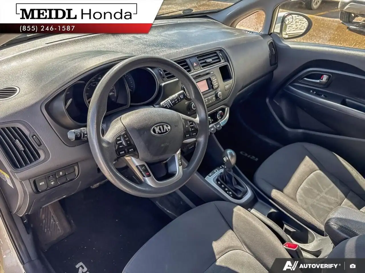 Kia Rio снимка Kia Rio