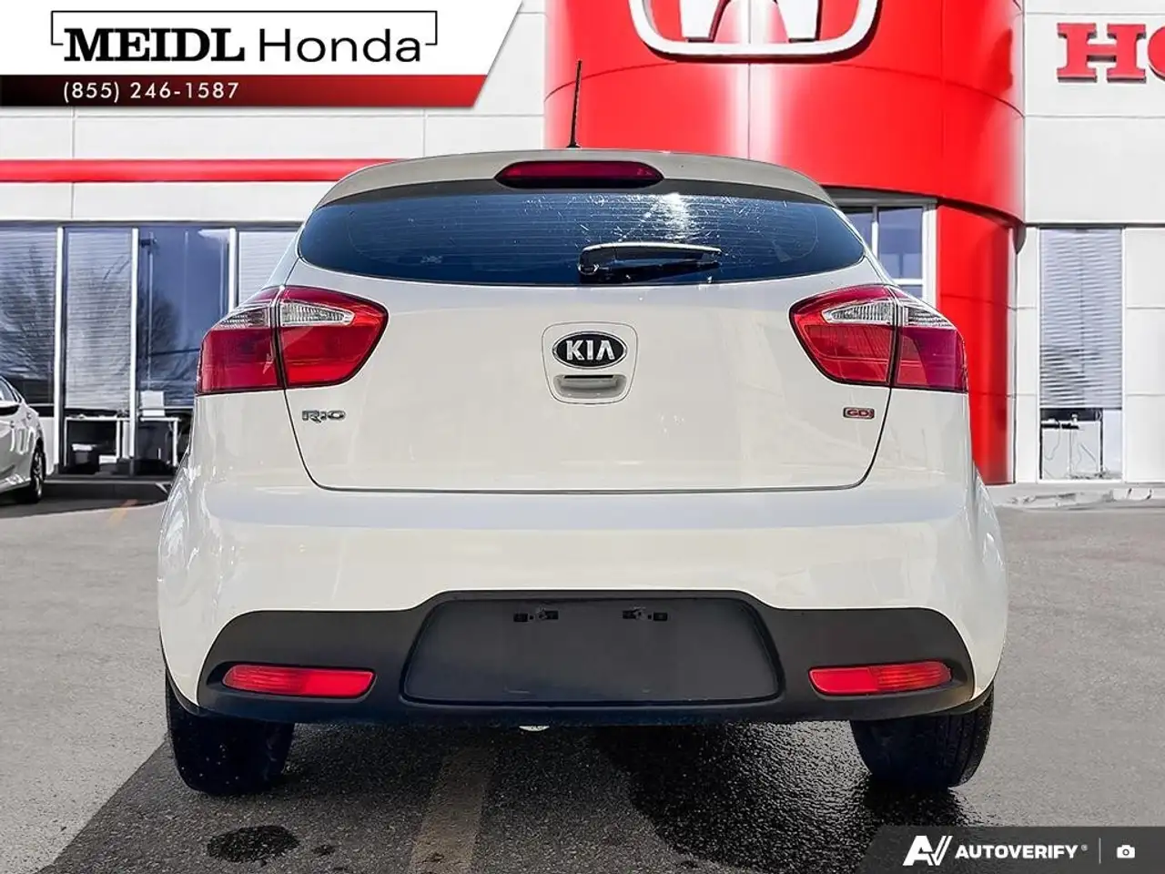 Kia Rio снимка Kia Rio