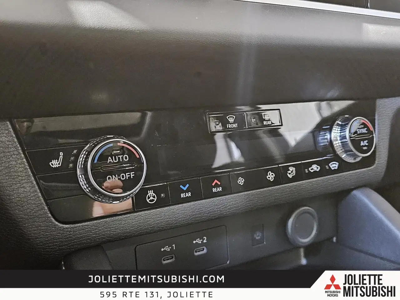 Mitsubishi Outlander fotografie Mitsubishi Outlander