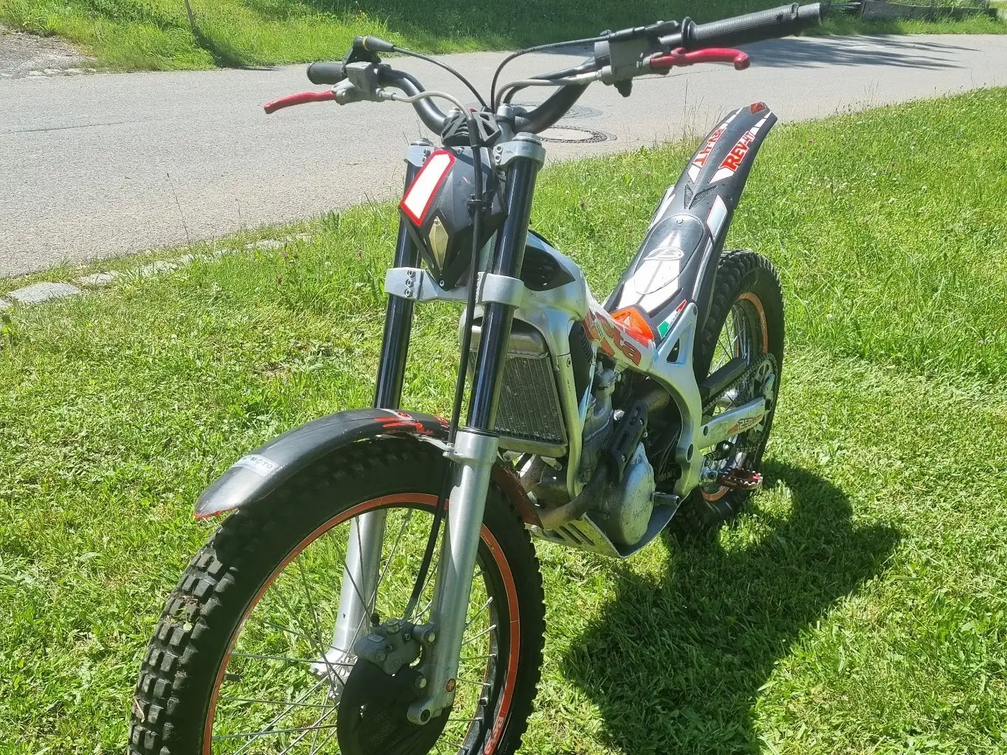 Beta Rev 4T REV 300 4T Rot - 2