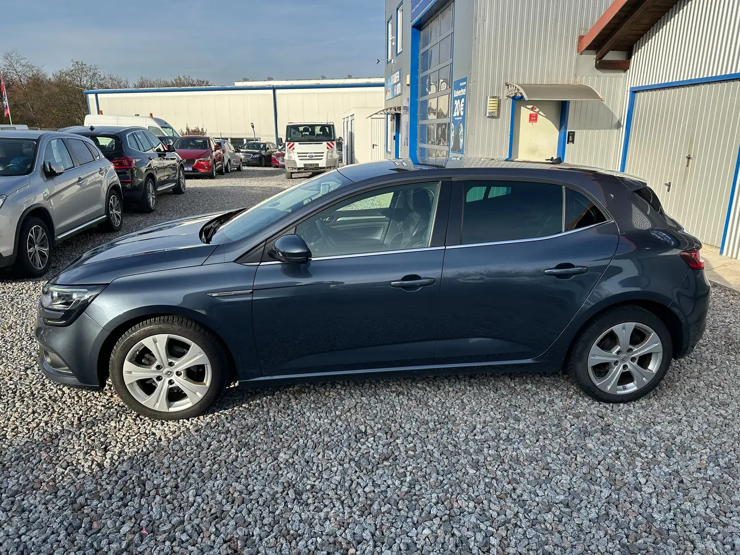 Renault Megane Intens 1.5 D KLIMA NAVI PDC SITZHEIZUNG Grijs - 2