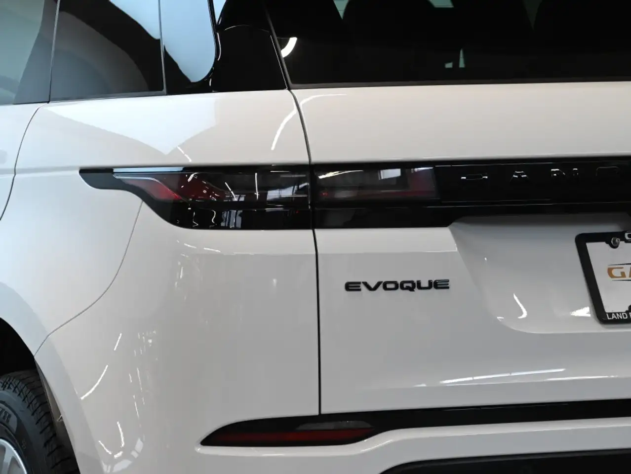 Land Rover Range Rover Evoque снимка Land Rover Range Rover Evoque