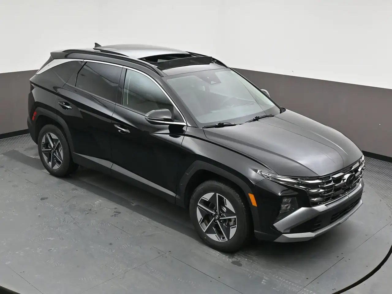 Hyundai TUCSON снимка Hyundai TUCSON