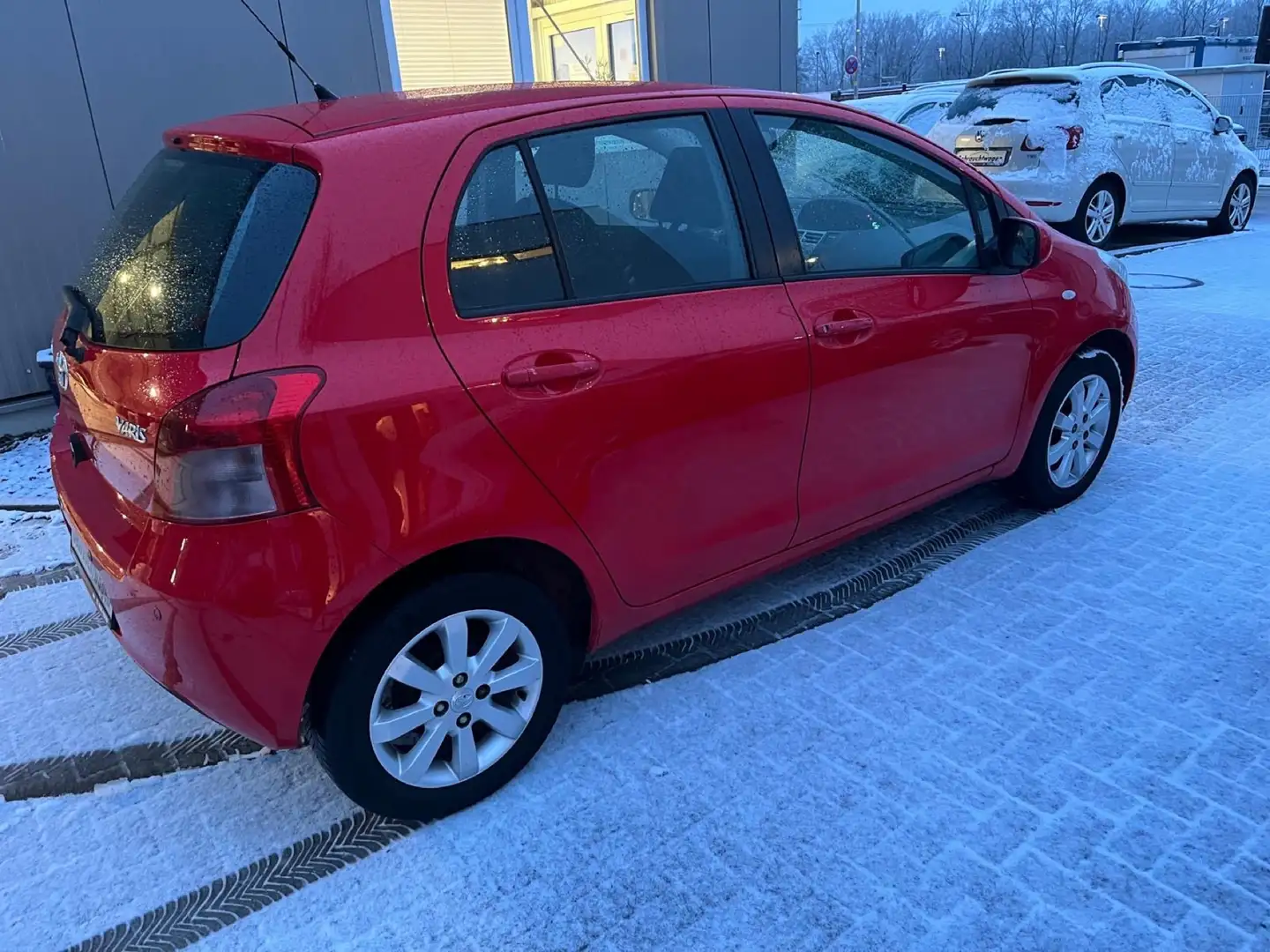 Toyota Yaris Team Rouge - 2
