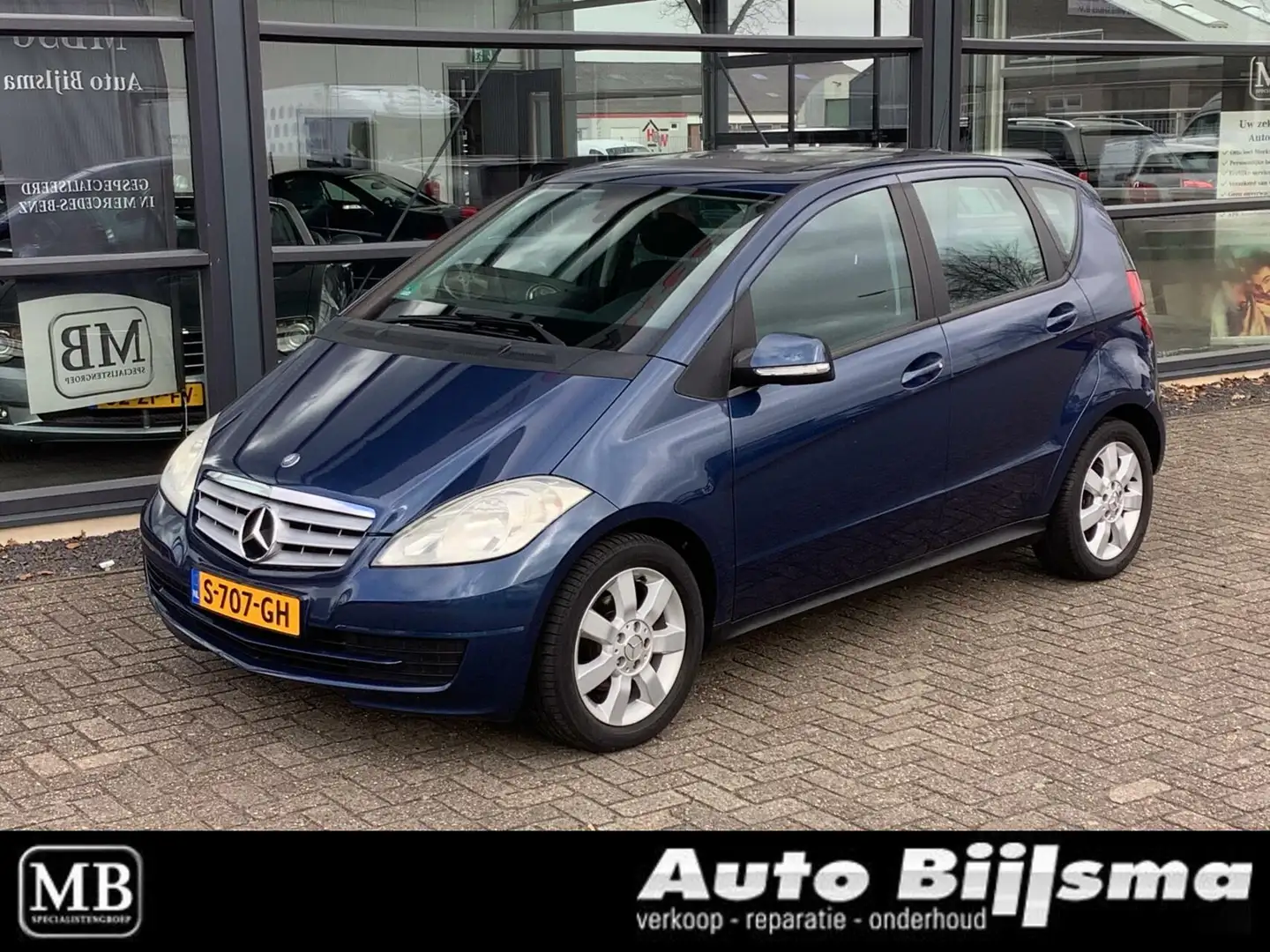 Mercedes-Benz A 160 automaat, cruise, stoelwarming Blauw - 1