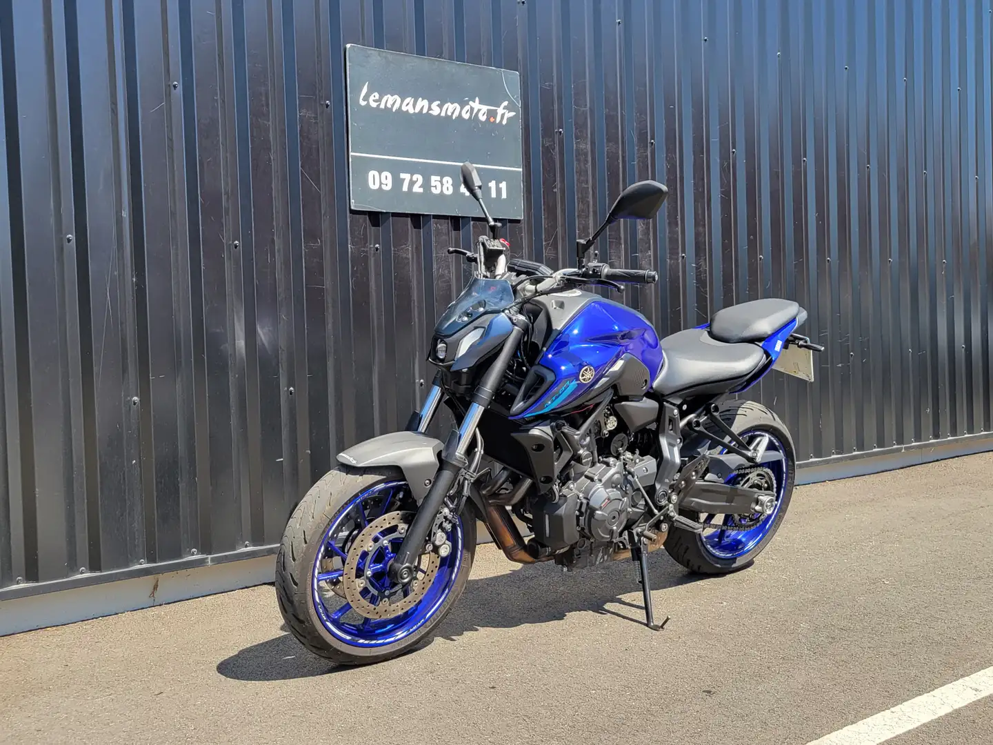 Yamaha MT-07 Bleu - 2