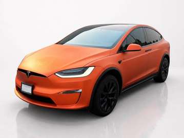 LONG RANGE / NAVIGATION/REAR VIEW CAMERA/6 SEATS