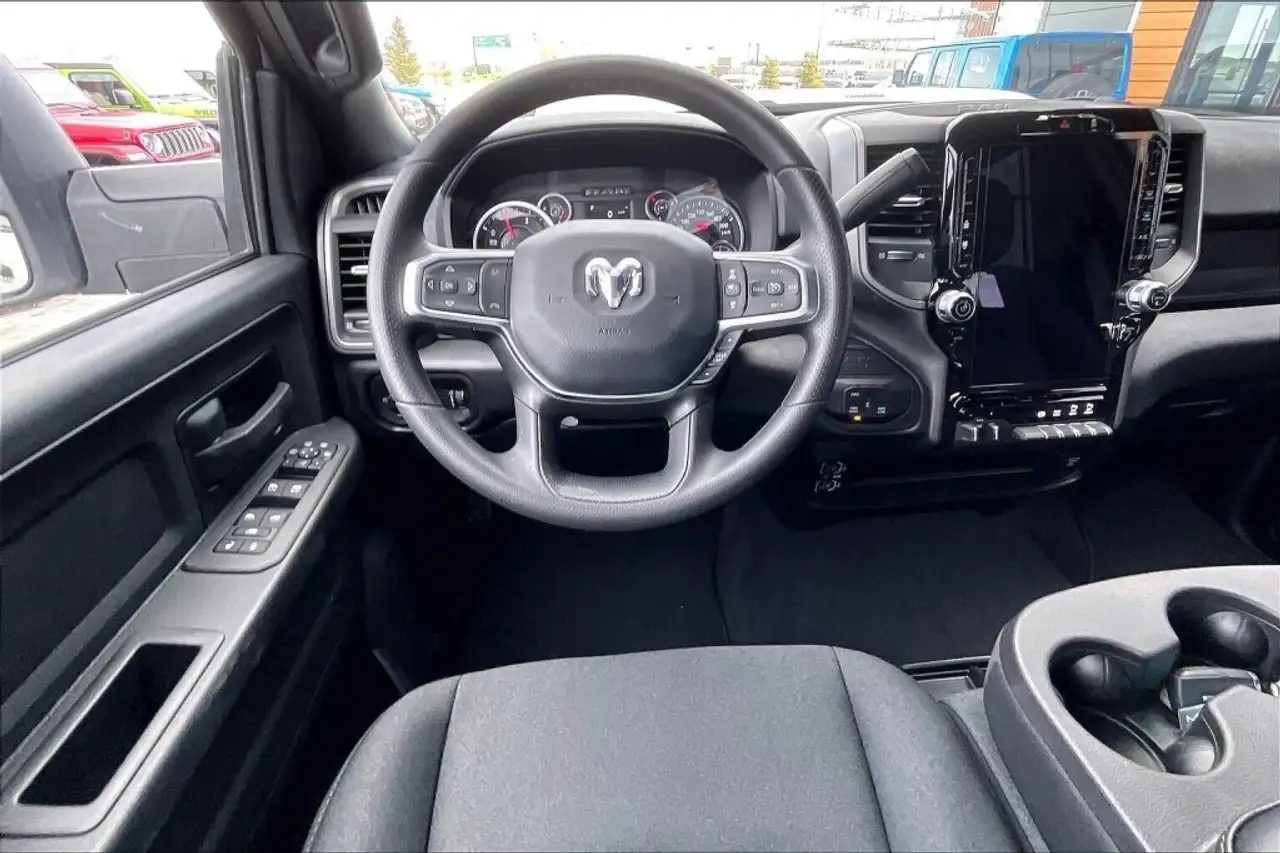 RAM 2500 снимка RAM 2500