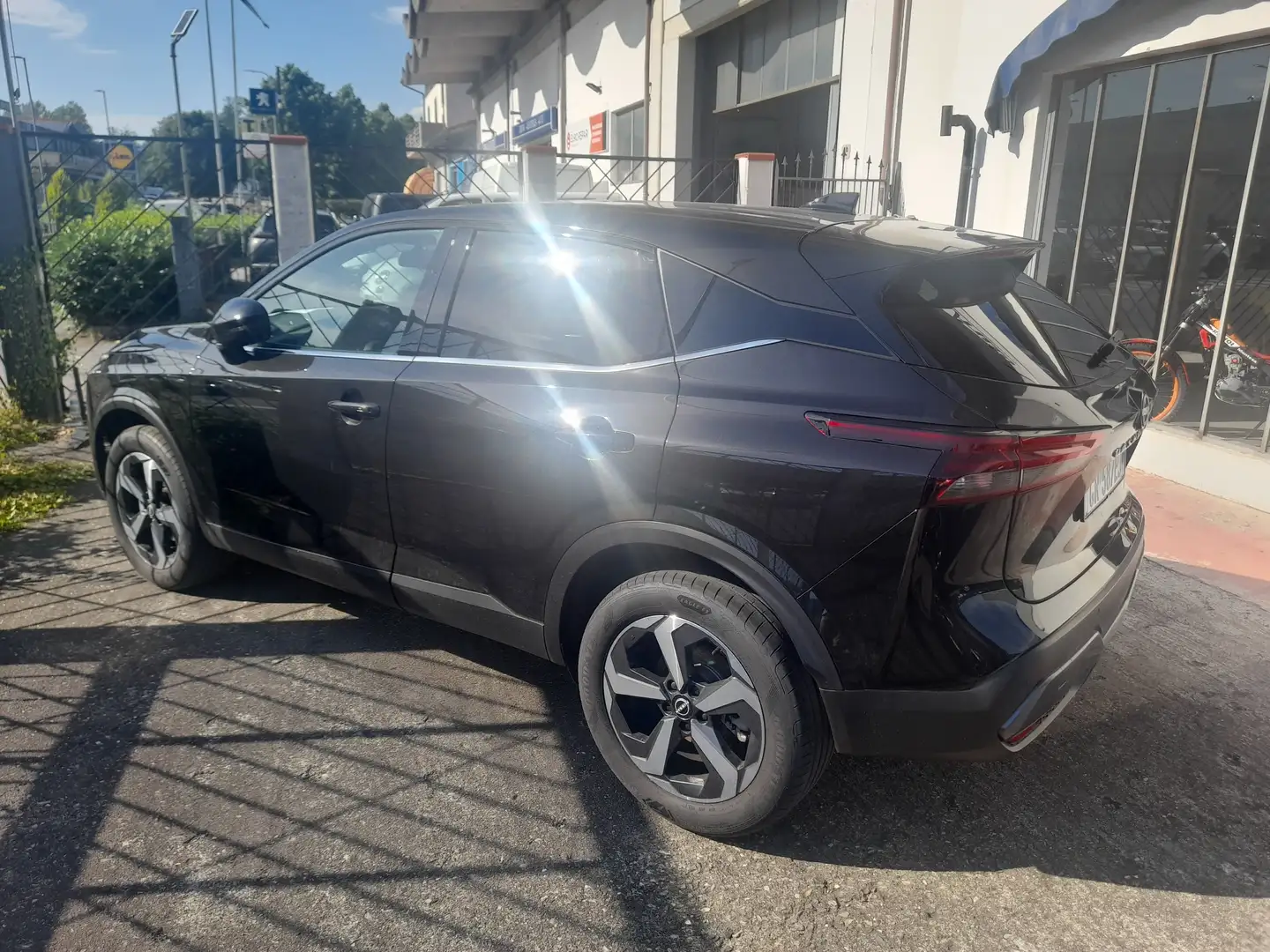 Nissan Qashqai Qashqai III 2021 1.3 mhev N-Connecta 2wd 140cv Schwarz - 2